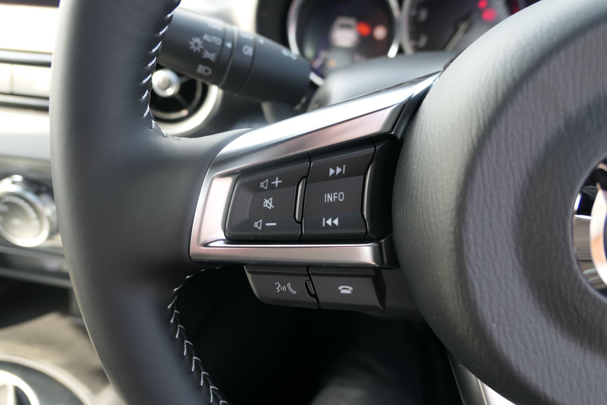 Mazda MX-5 RF Image 18