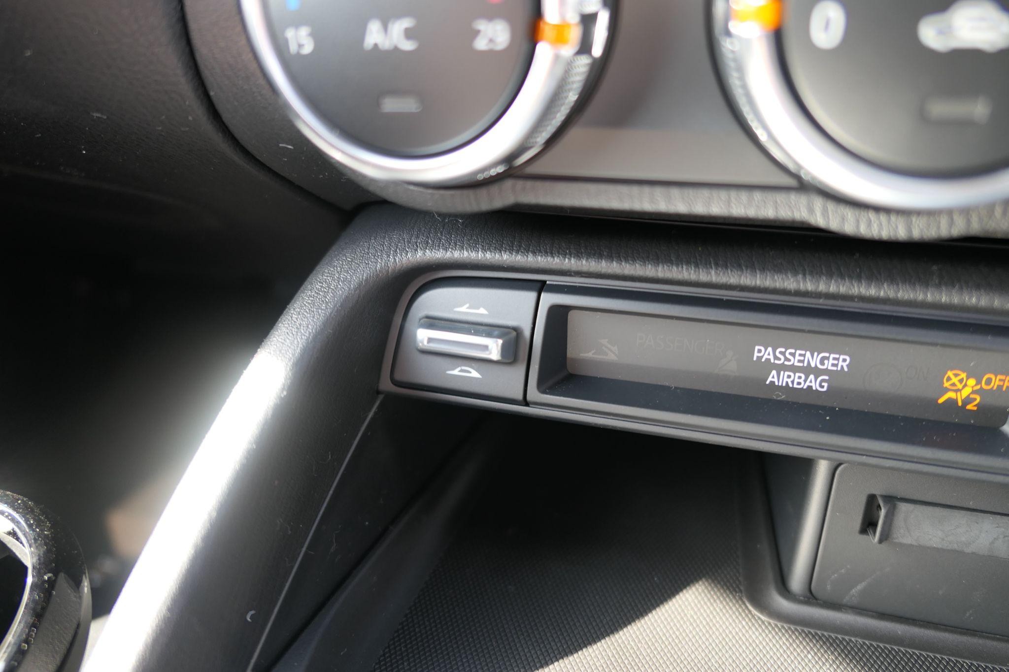 Mazda MX-5 RF Image 26