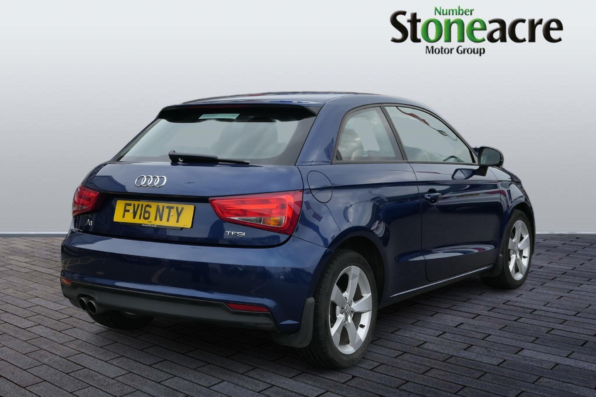 Audi A1 Image 8
