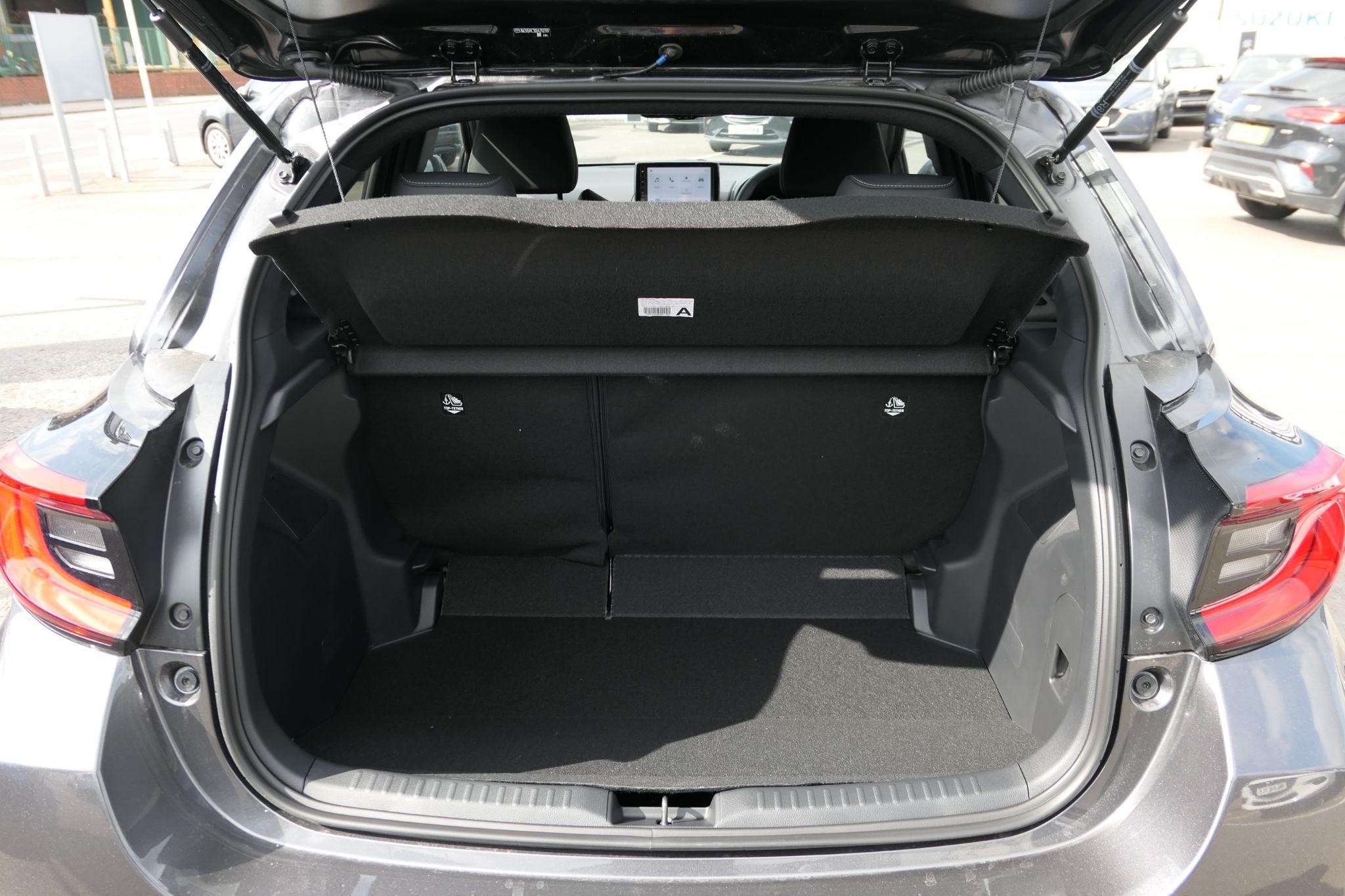 Mazda2 Hybrid Image 18