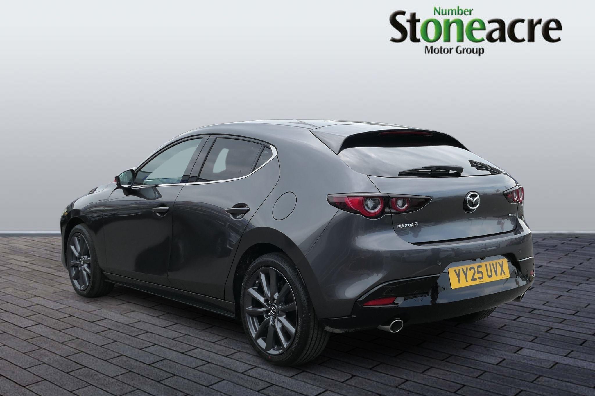 Mazda3 Image 3