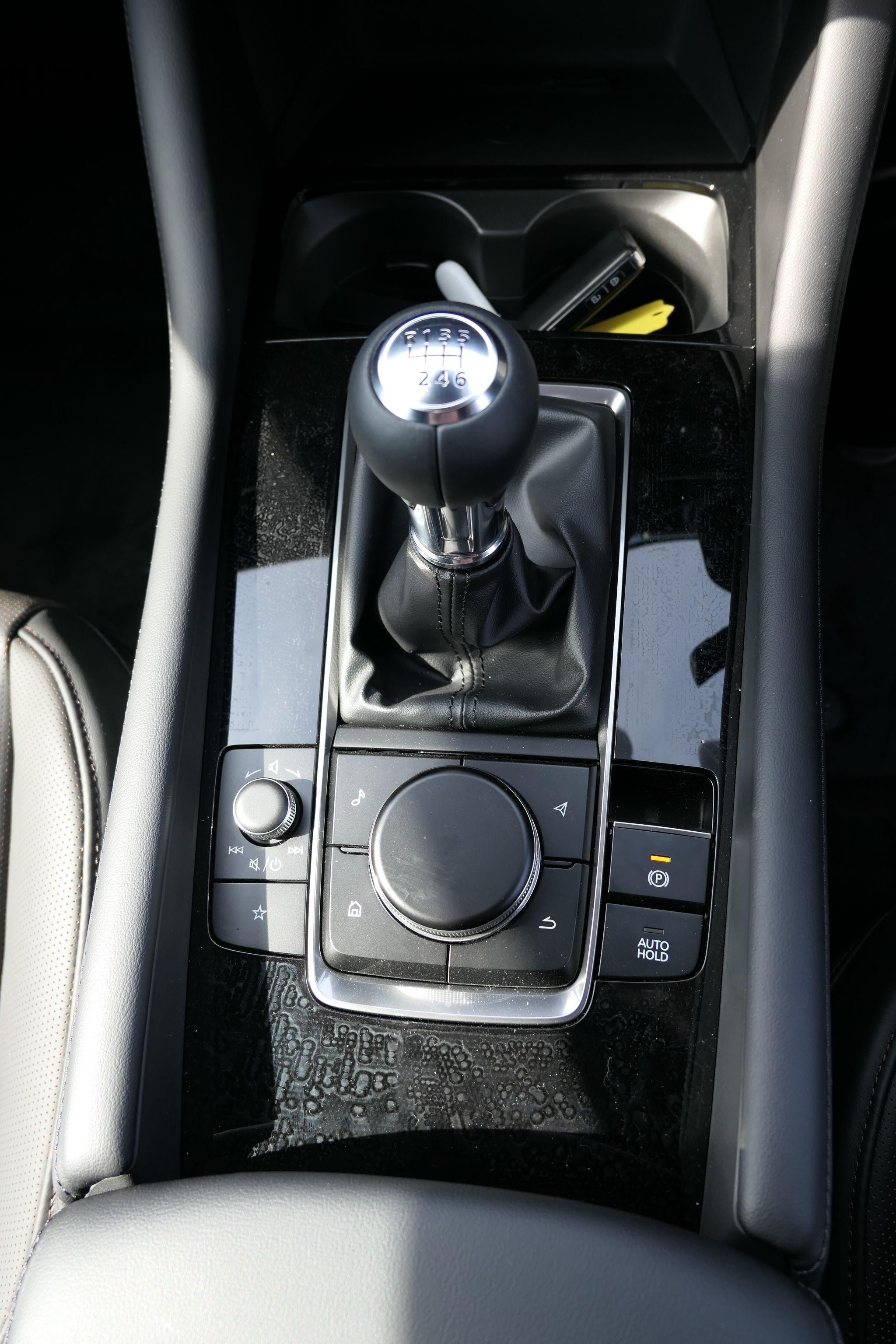 Mazda3 Image 16