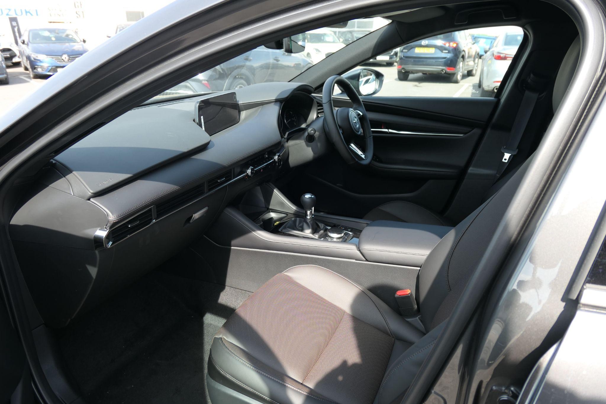 Mazda3 Image 29