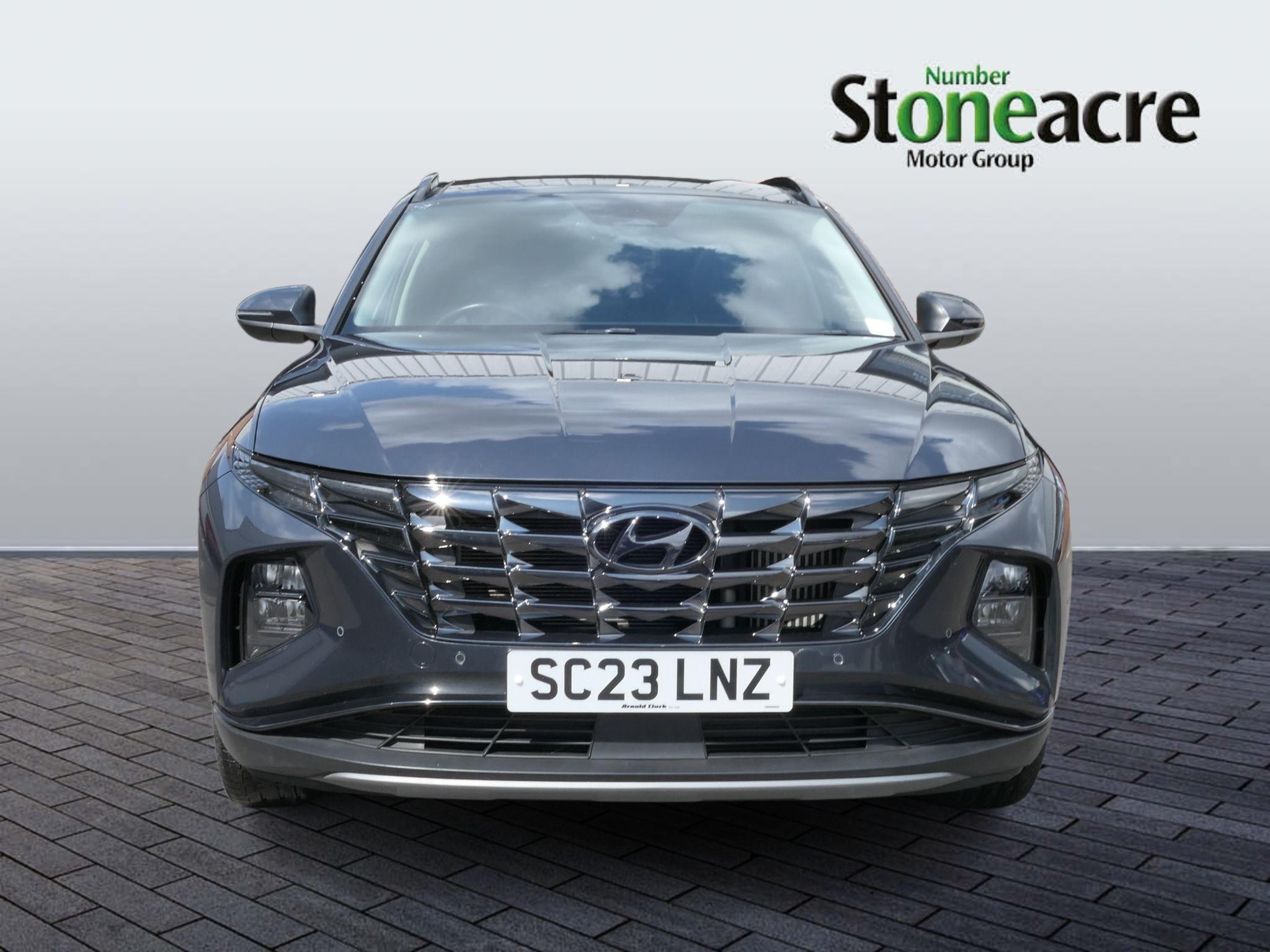 Hyundai TUCSON Image 2