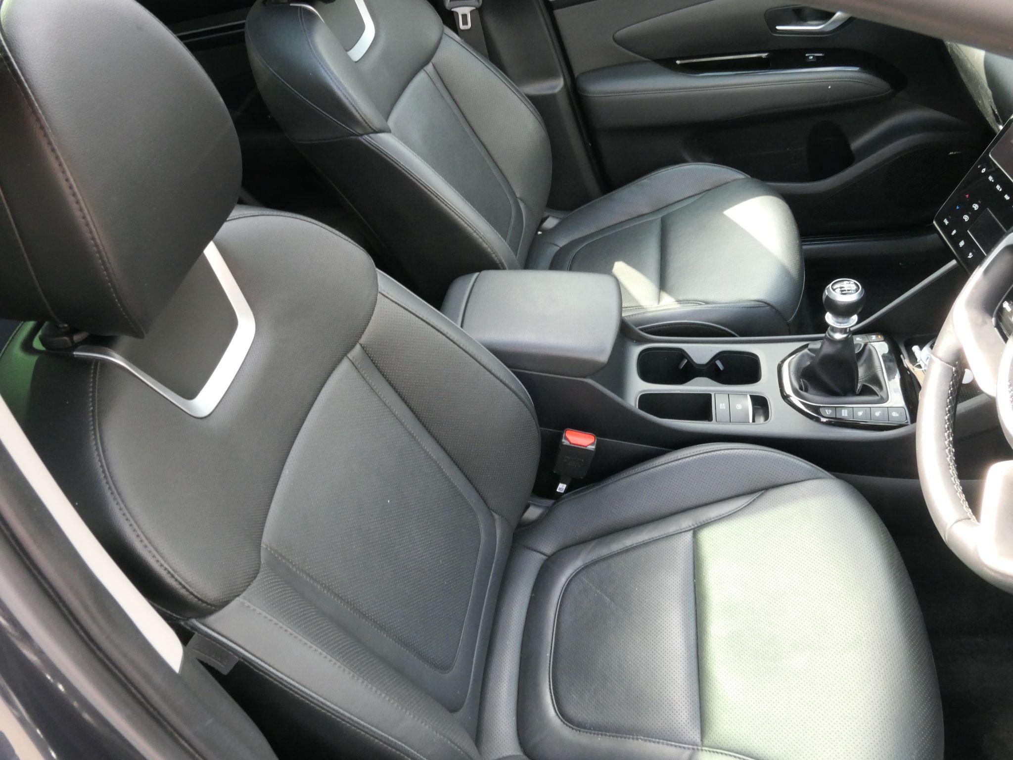 Hyundai TUCSON Image 10