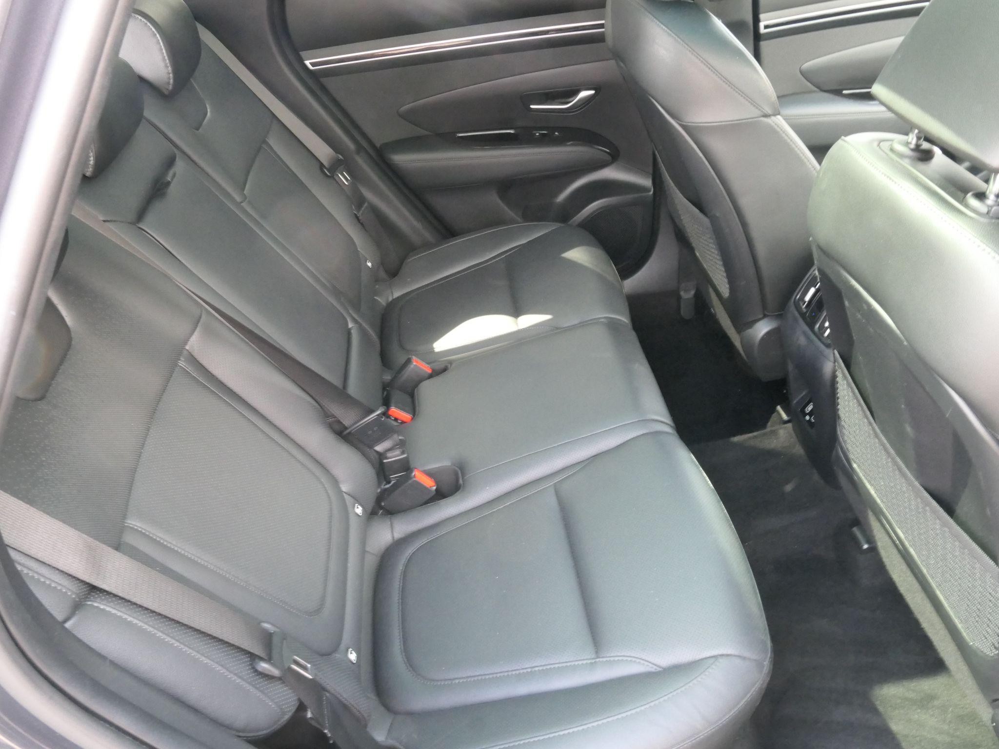 Hyundai TUCSON Image 11
