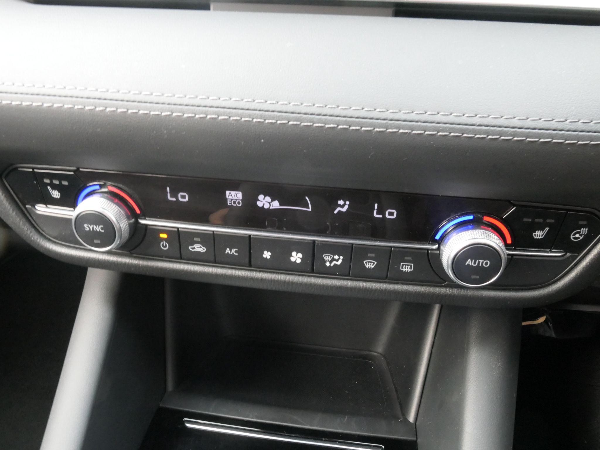 Mazda 6 Image 13