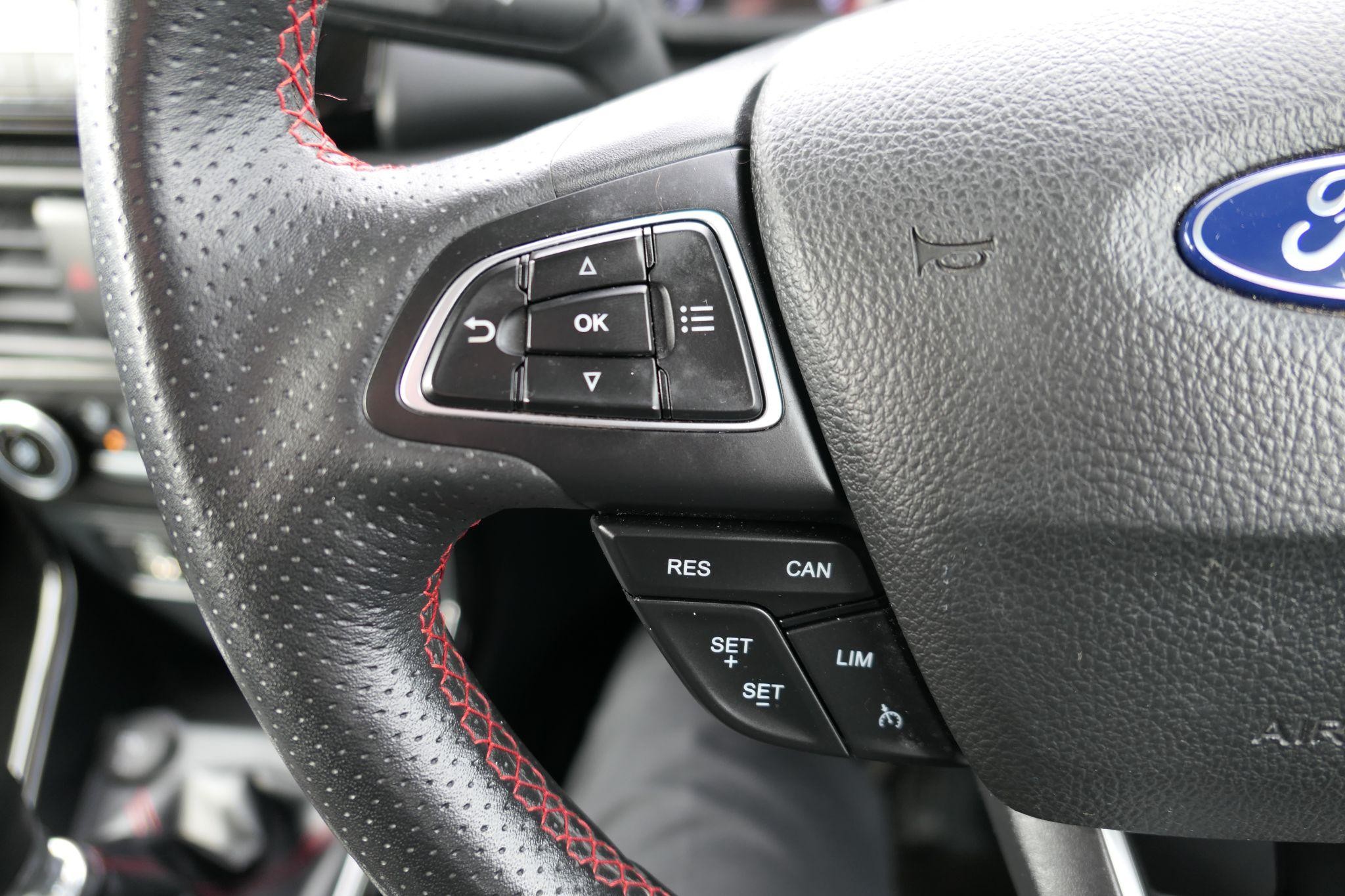 Ford EcoSport Image 15