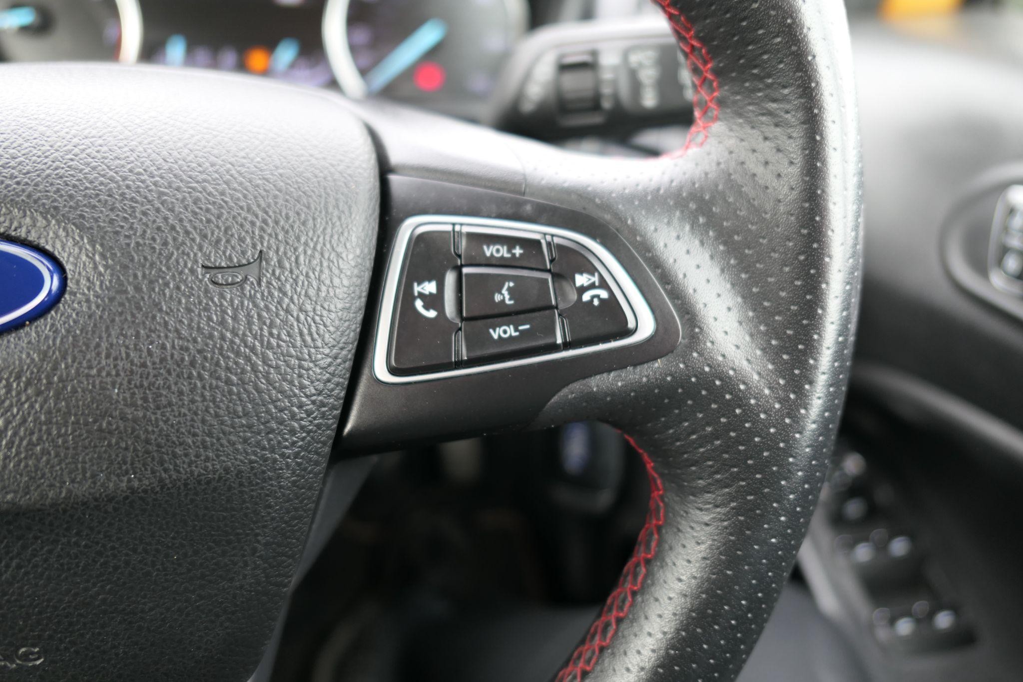 Ford EcoSport Image 16