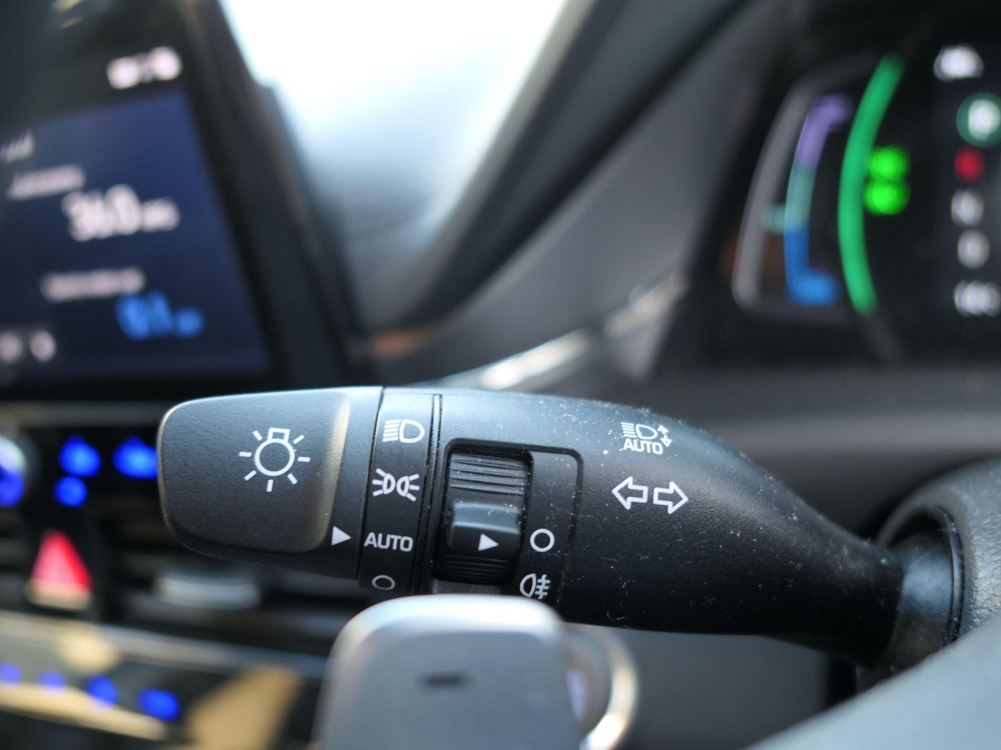 Hyundai IONIQ Image 18