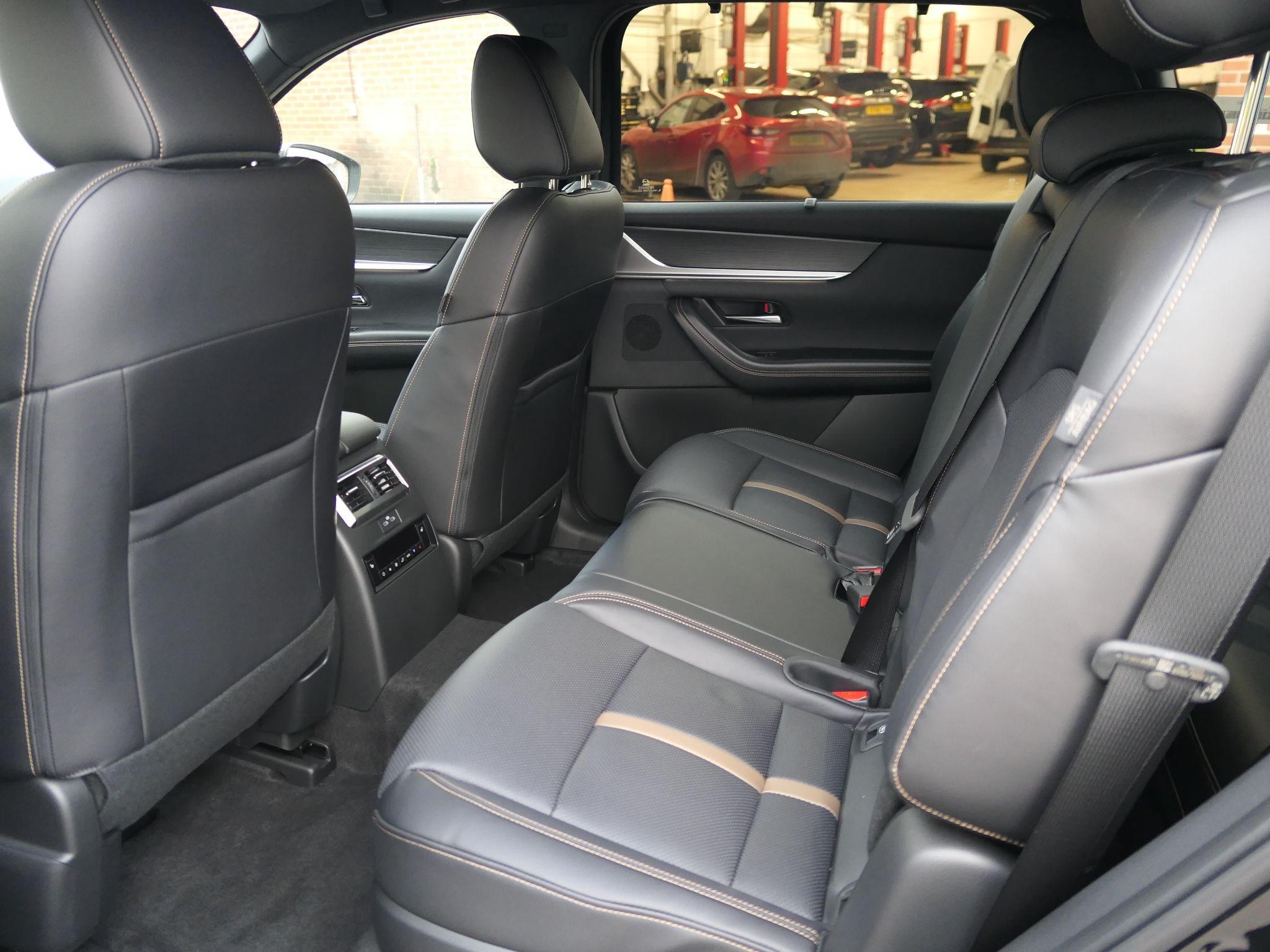 Mazda CX-80 Image 13