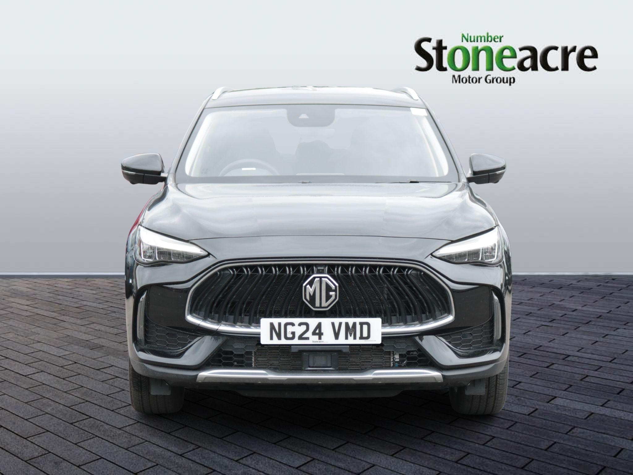 MG HS Plug-In Hybrid Image 8