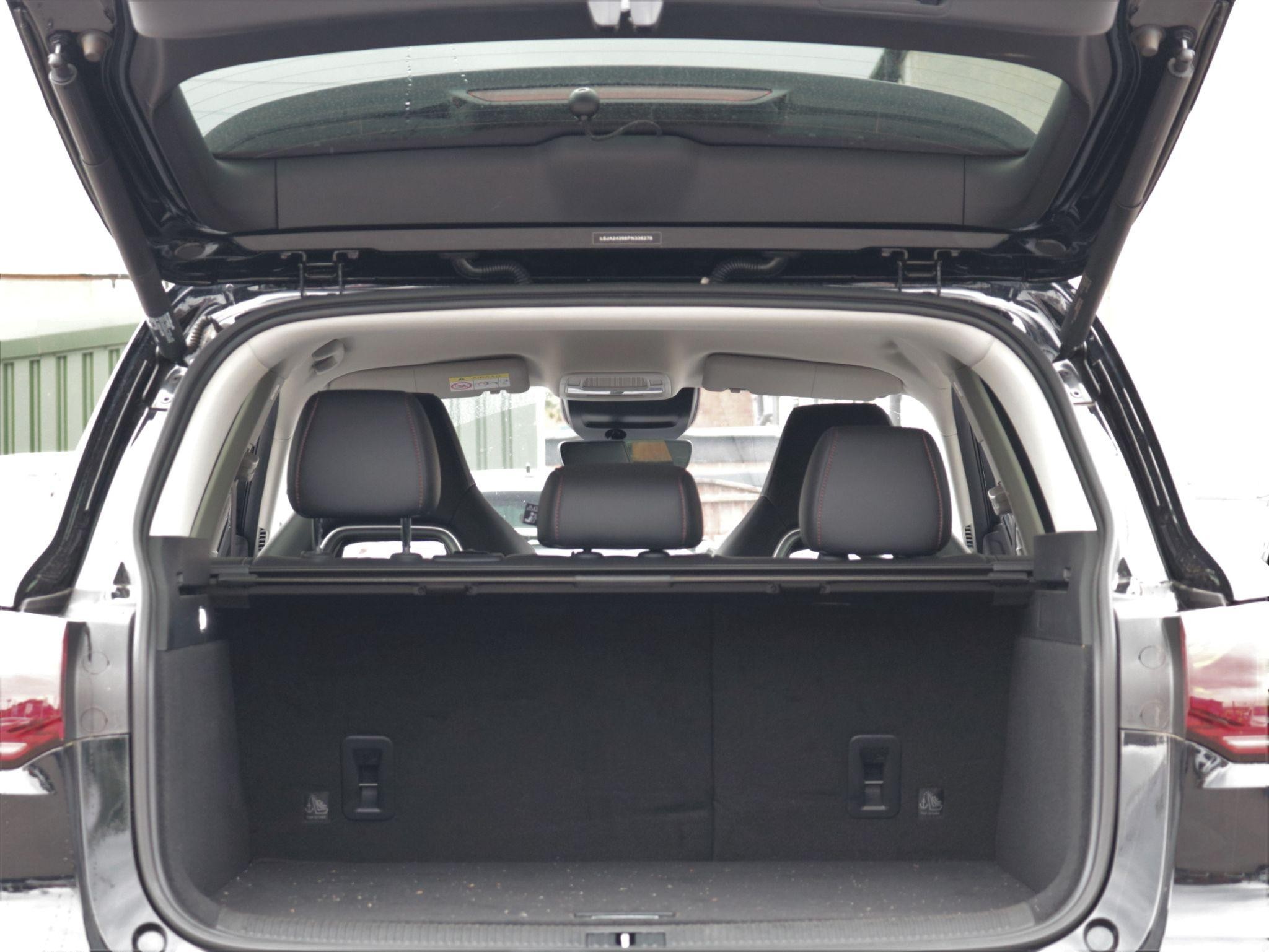 MG HS Plug-In Hybrid Image 10