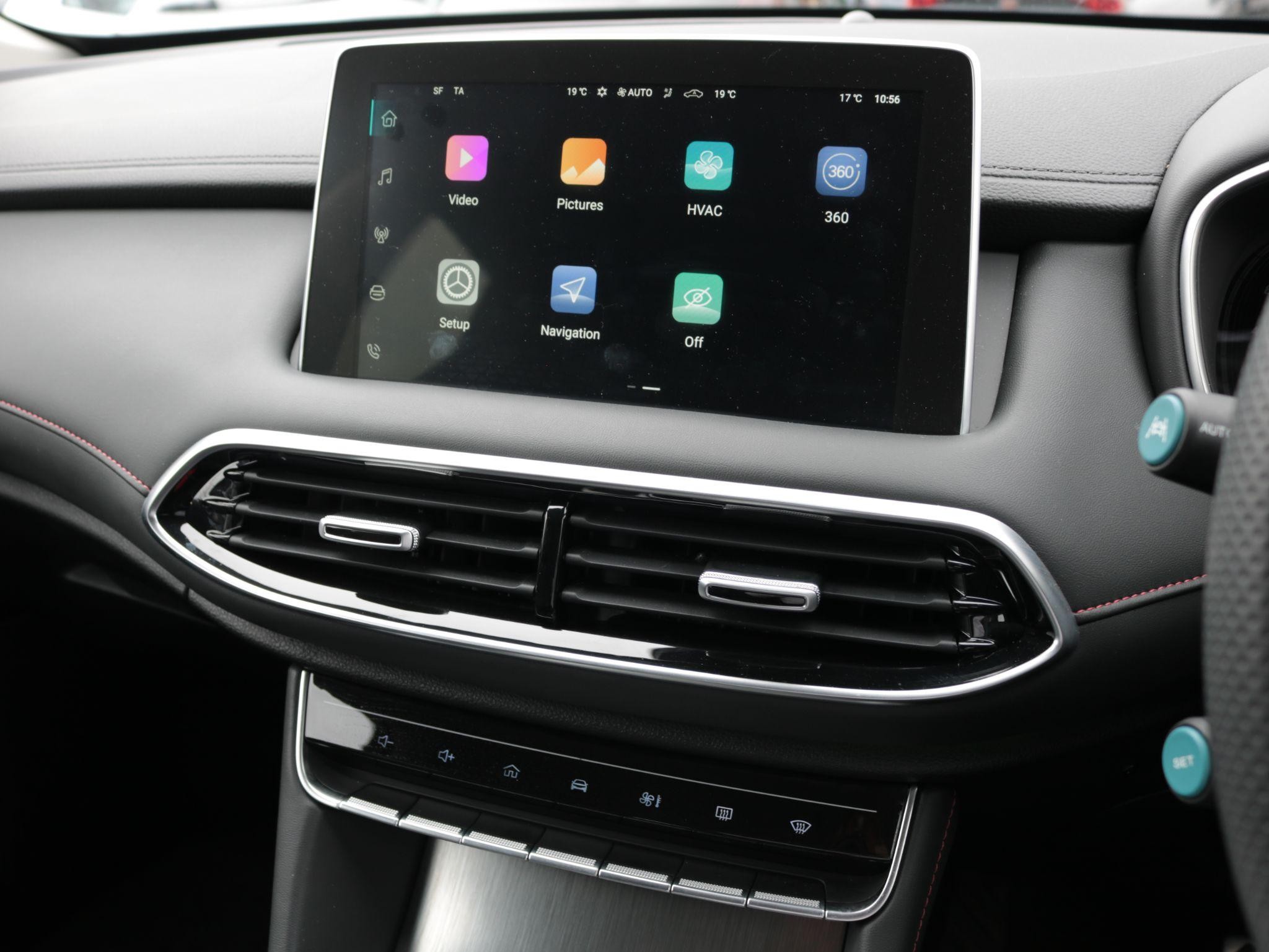 MG HS Plug-In Hybrid Image 18