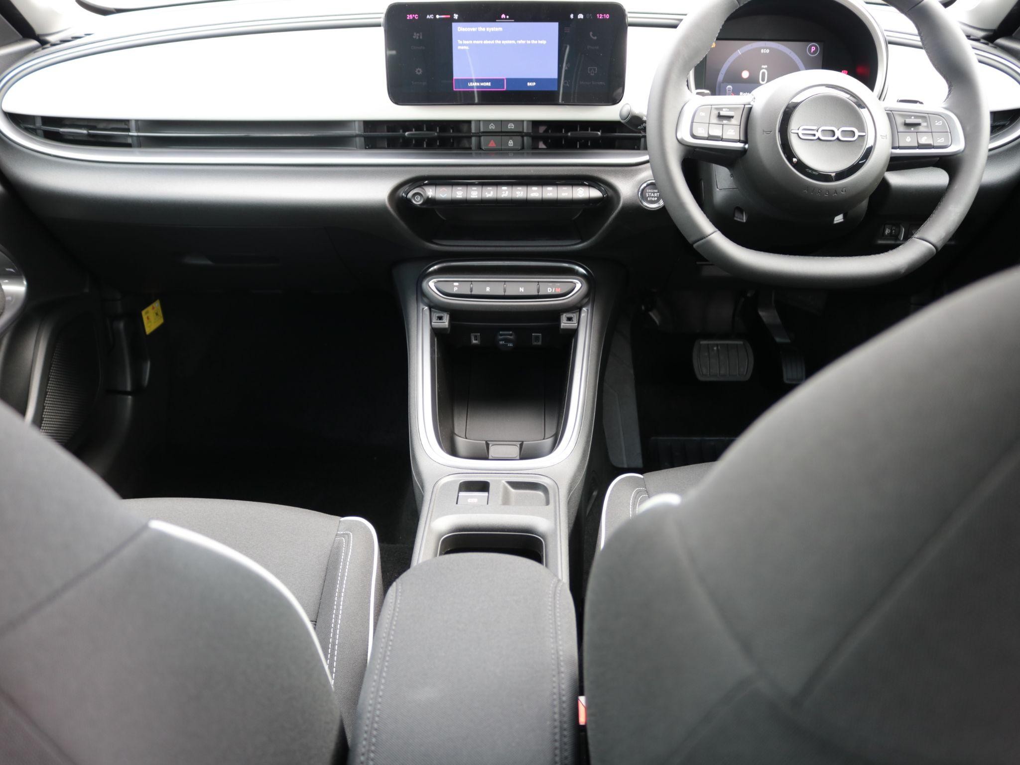 Fiat 600 Image 12