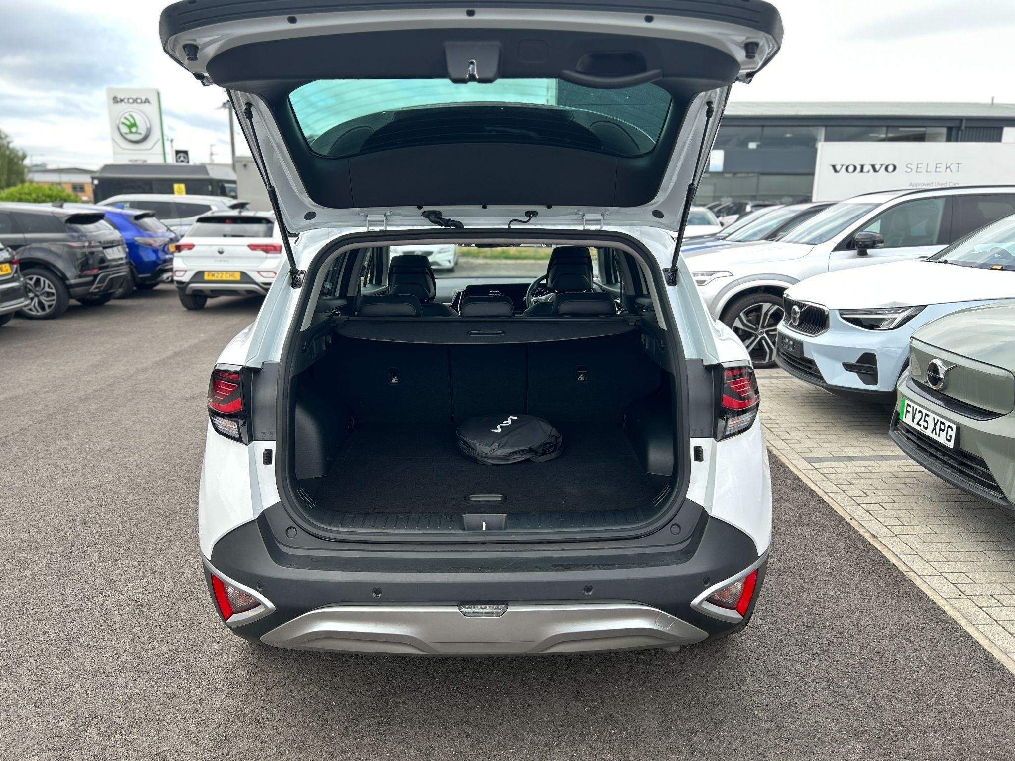 Kia Sportage Image 5