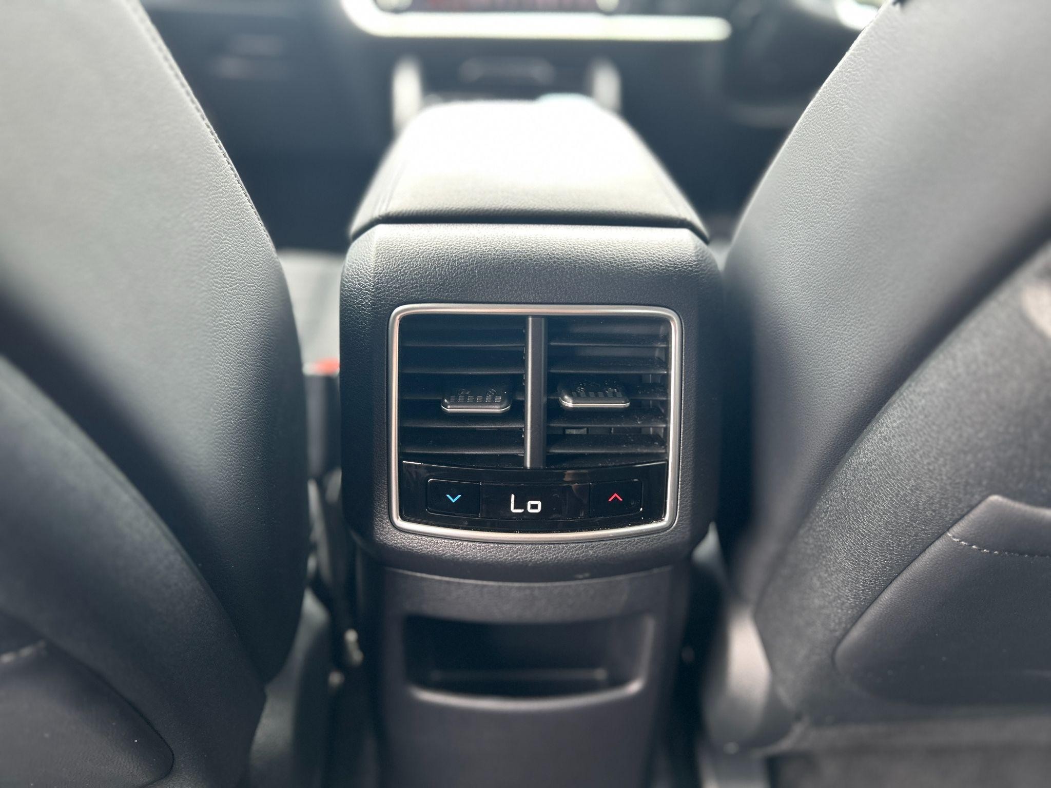 Kia Sportage Image 21