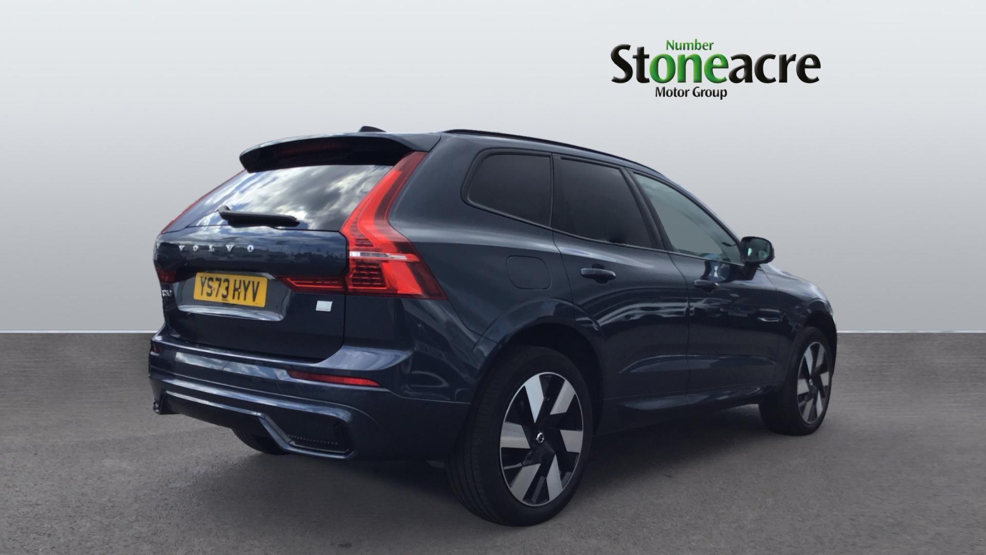 Volvo XC60 Image 2