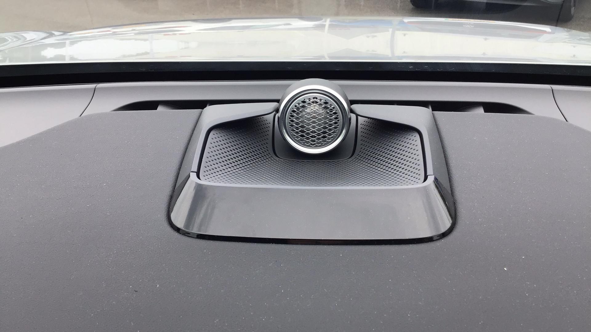 Volvo EX90 Image 23