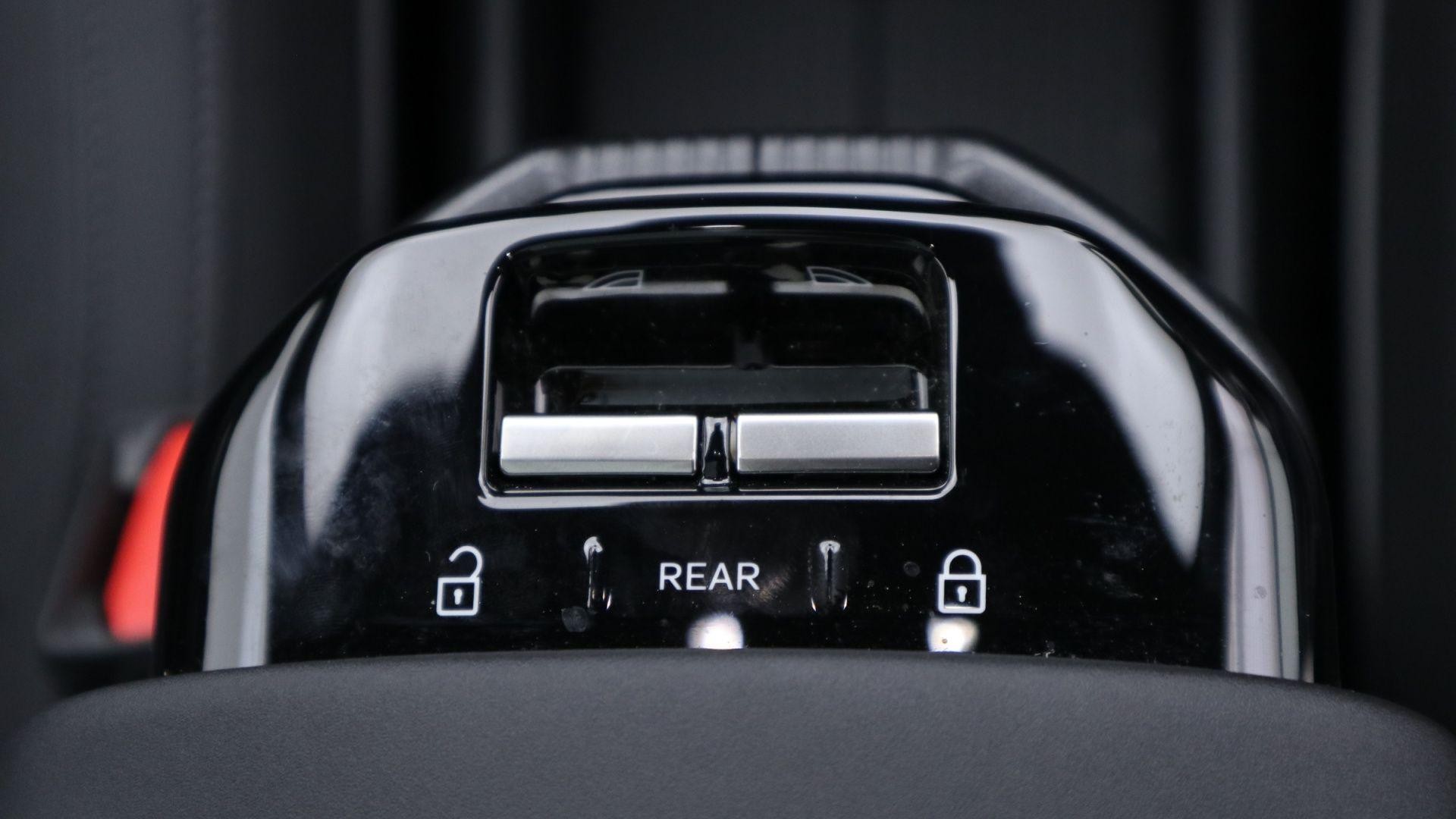 Volvo EX30 Image 24