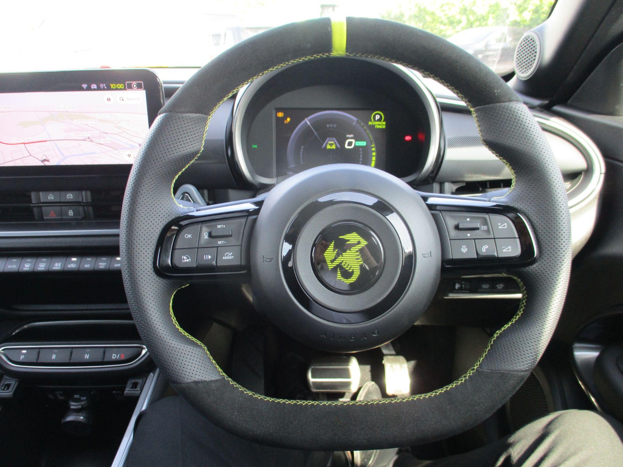 Abarth 600e Image 26