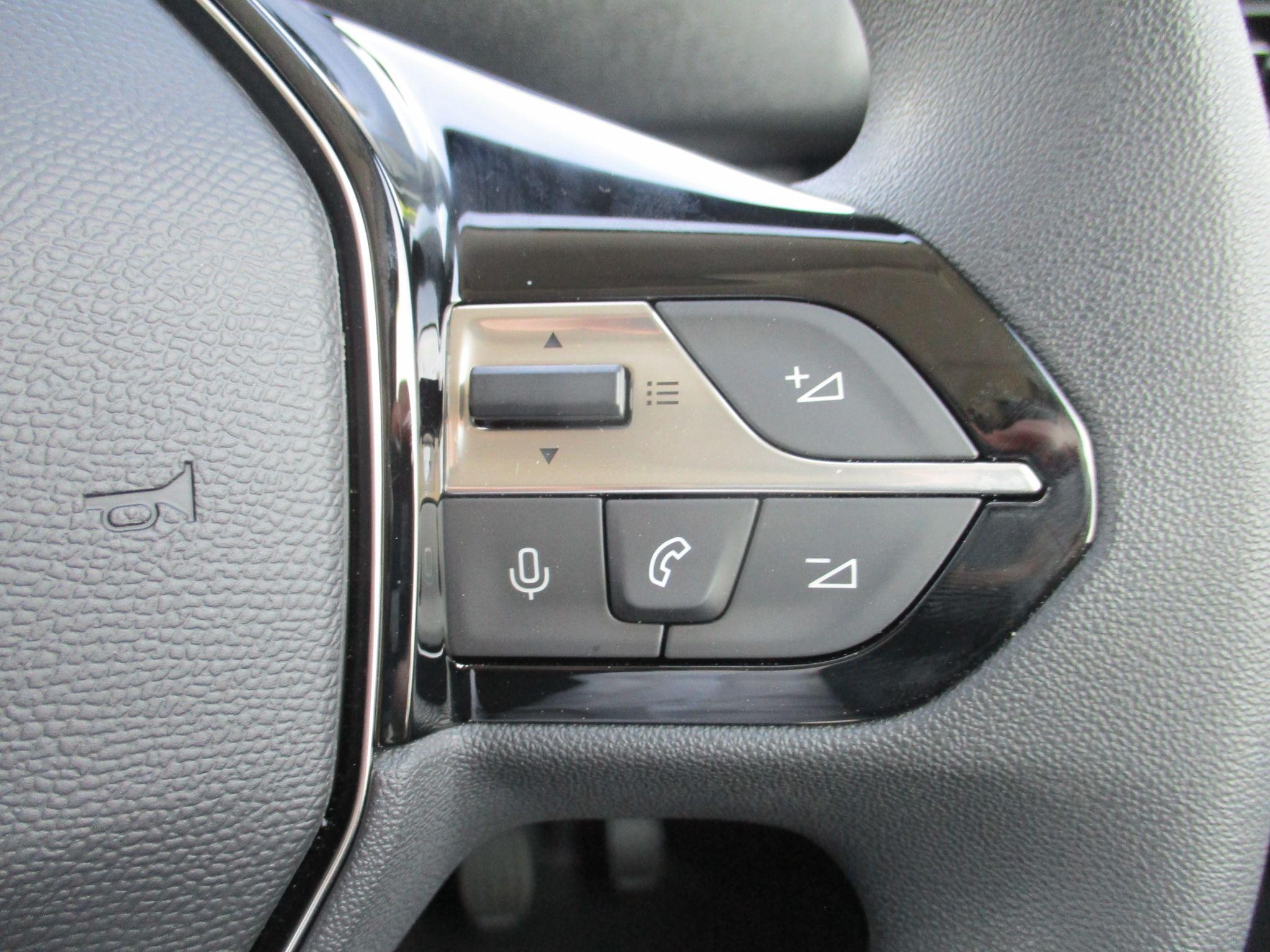 Peugeot Partner Image 23