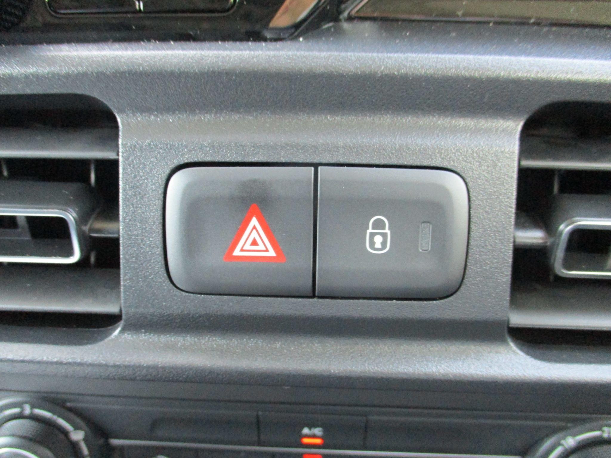 Peugeot Partner Image 28