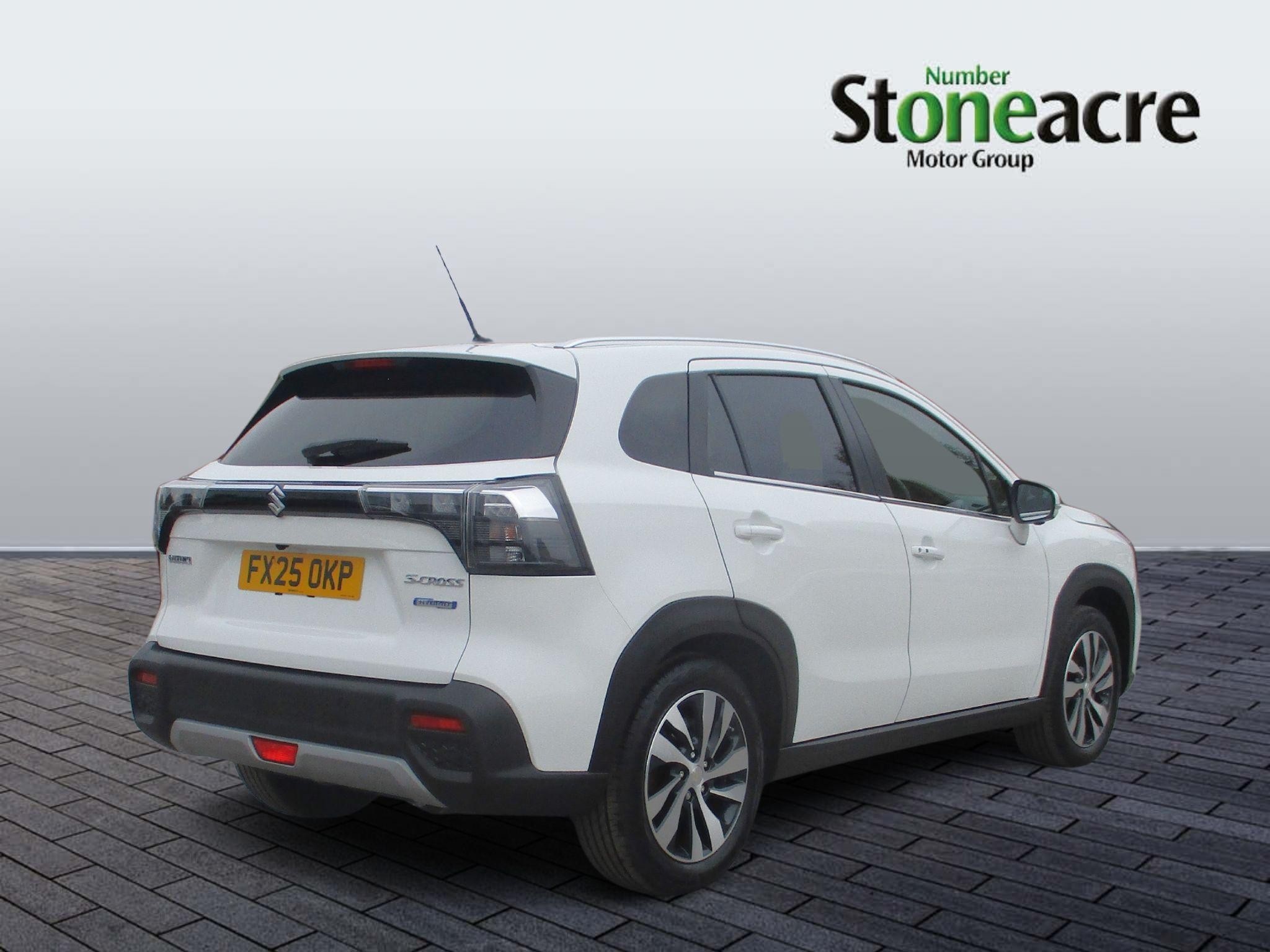 Suzuki SX4 S-Cross Image 2