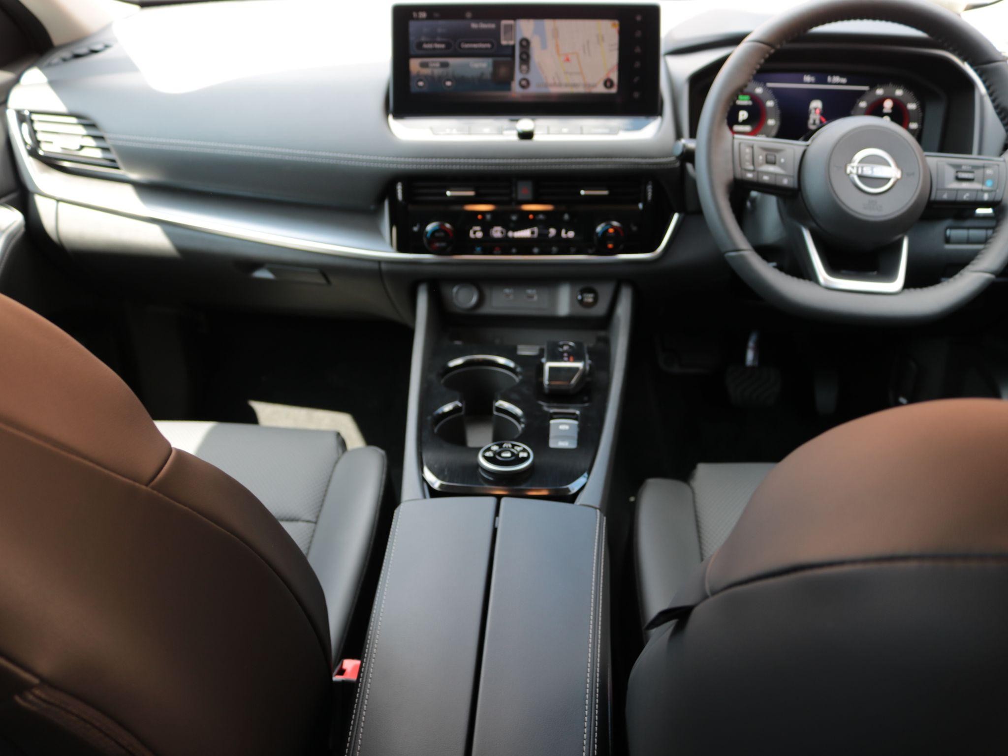 Nissan X-Trail Image 12