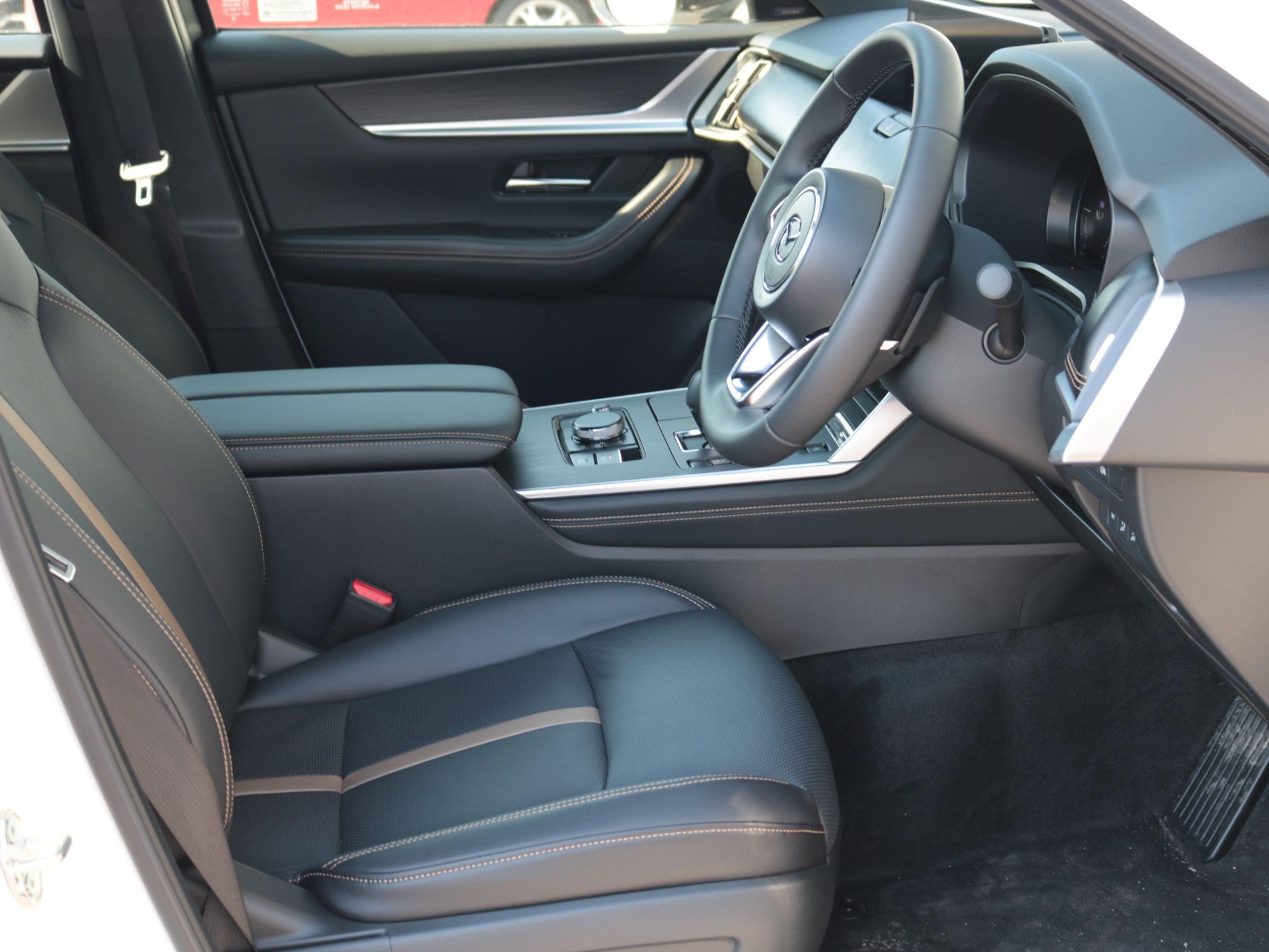Mazda CX-80 Image 14