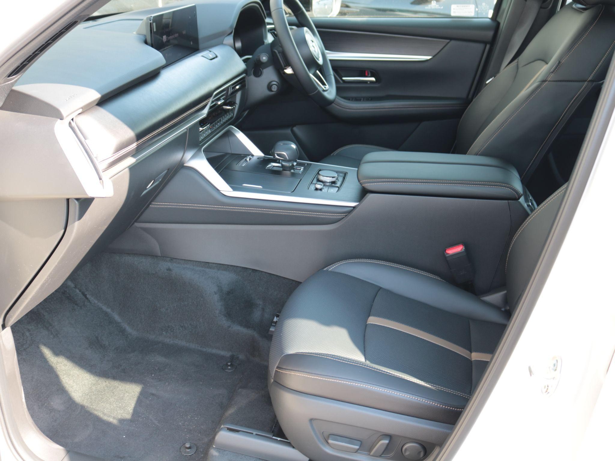 Mazda CX-80 Image 16