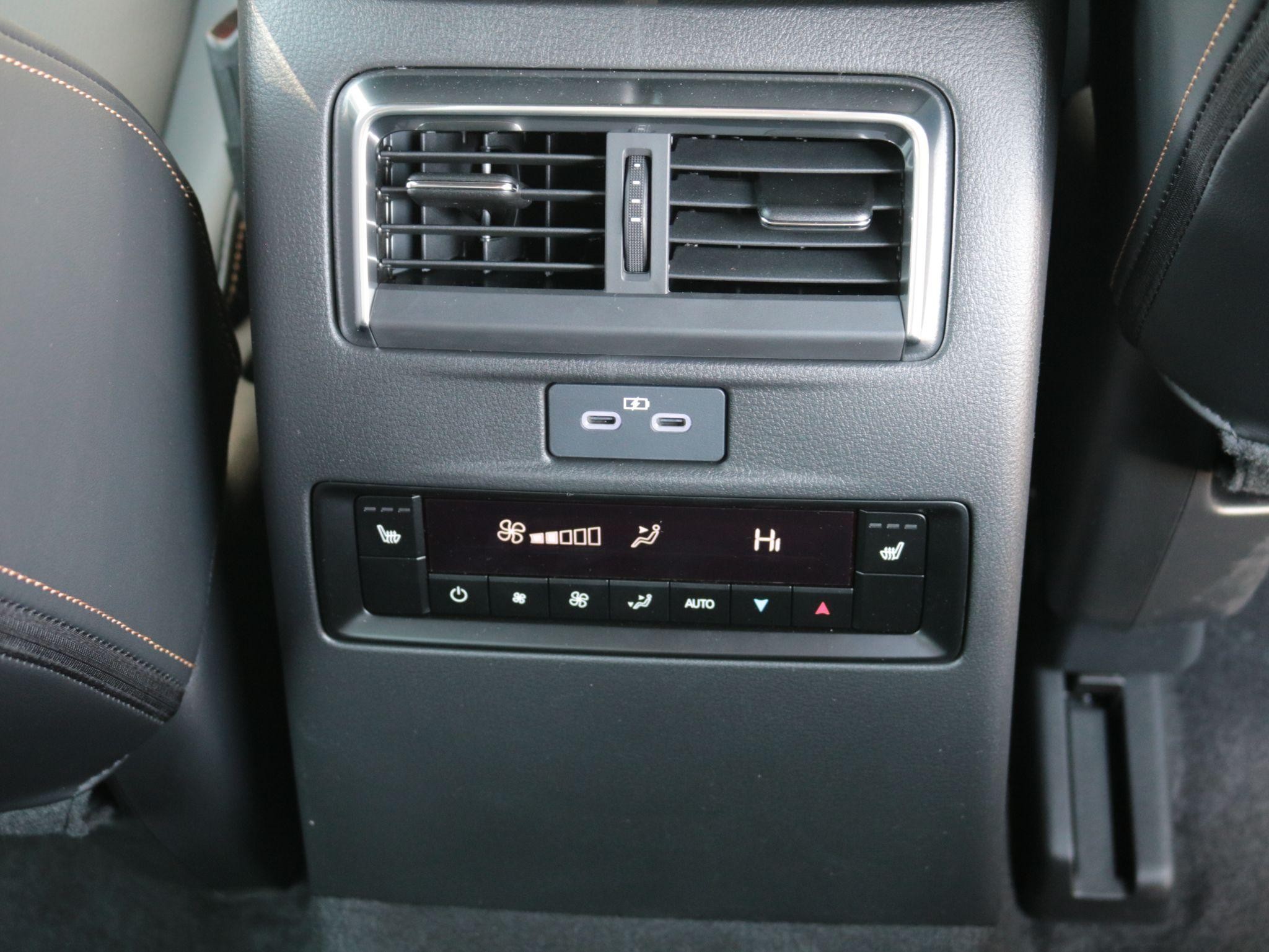 Mazda CX-80 Image 26