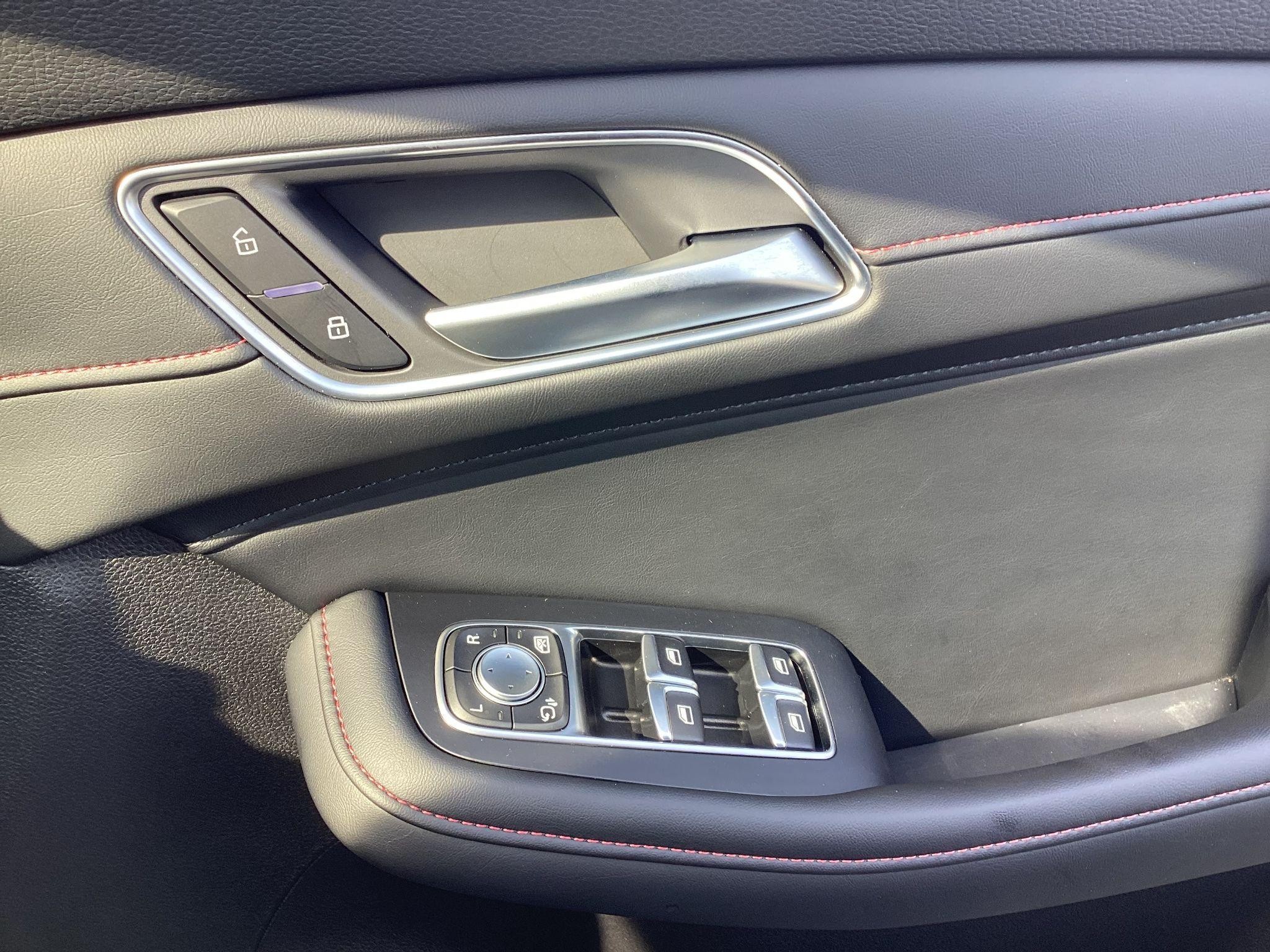 MG HS Plug-In Hybrid Image 23