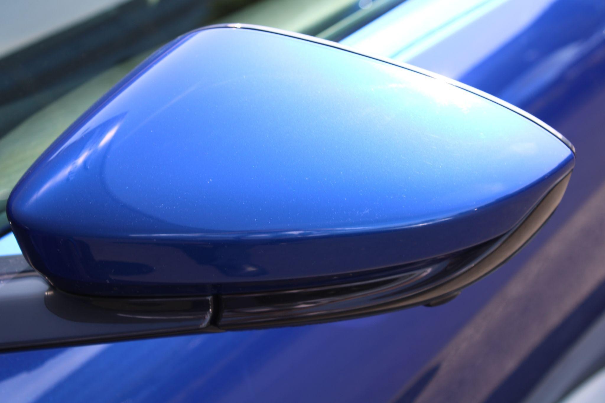 Aston Martin Vantage Image 20