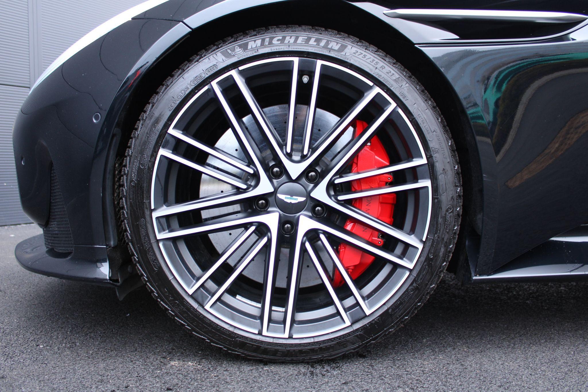 Aston Martin DB12 Image 4