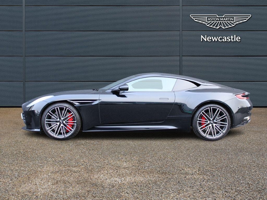 Aston Martin DB12 Image 16