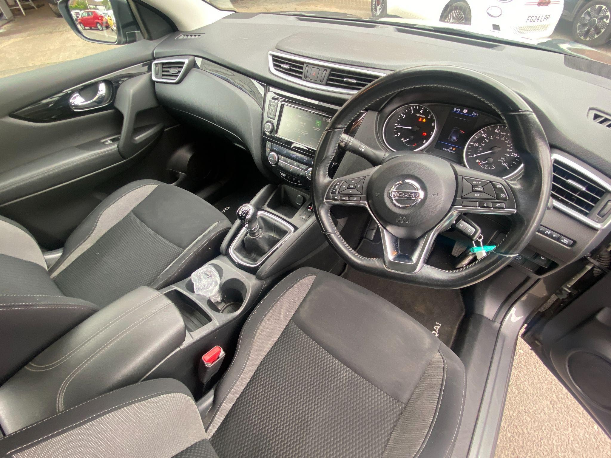 Nissan Qashqai Image 9
