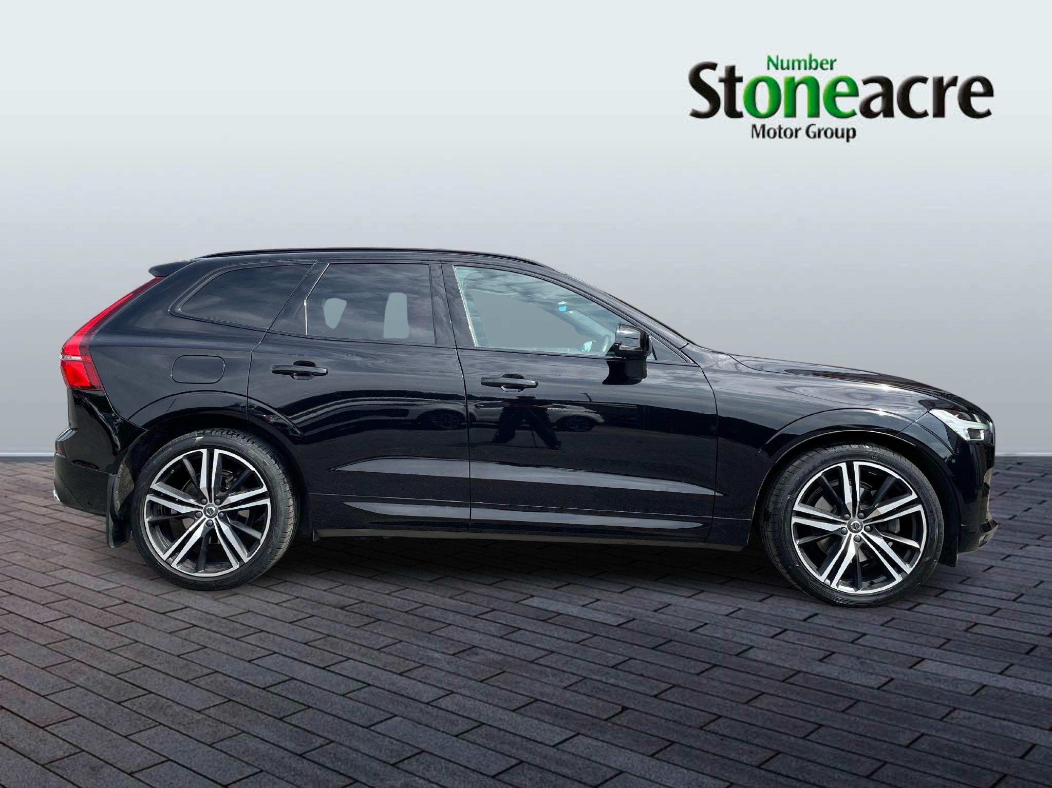 Volvo XC60 Image 2