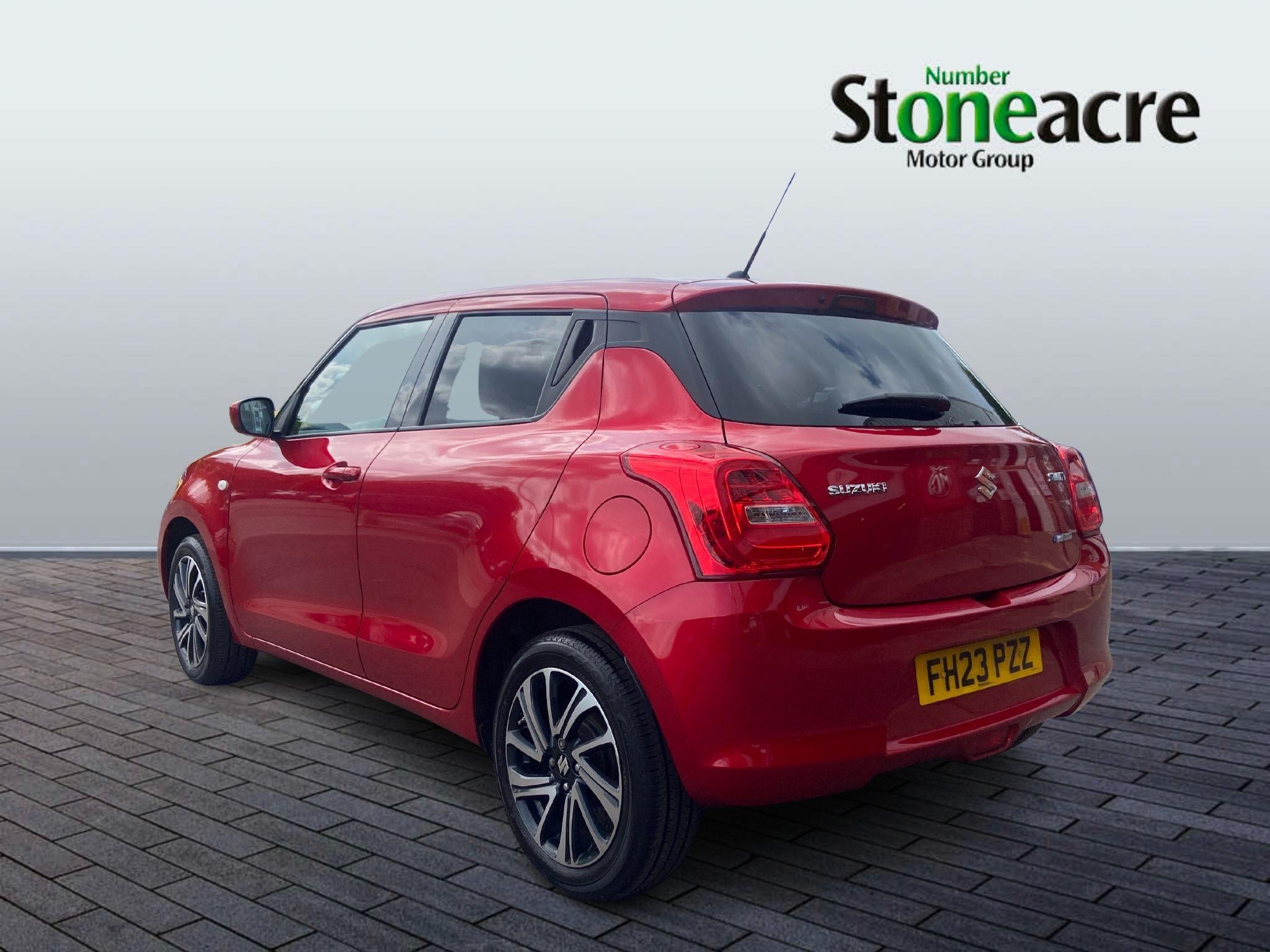 Suzuki Swift Image 8