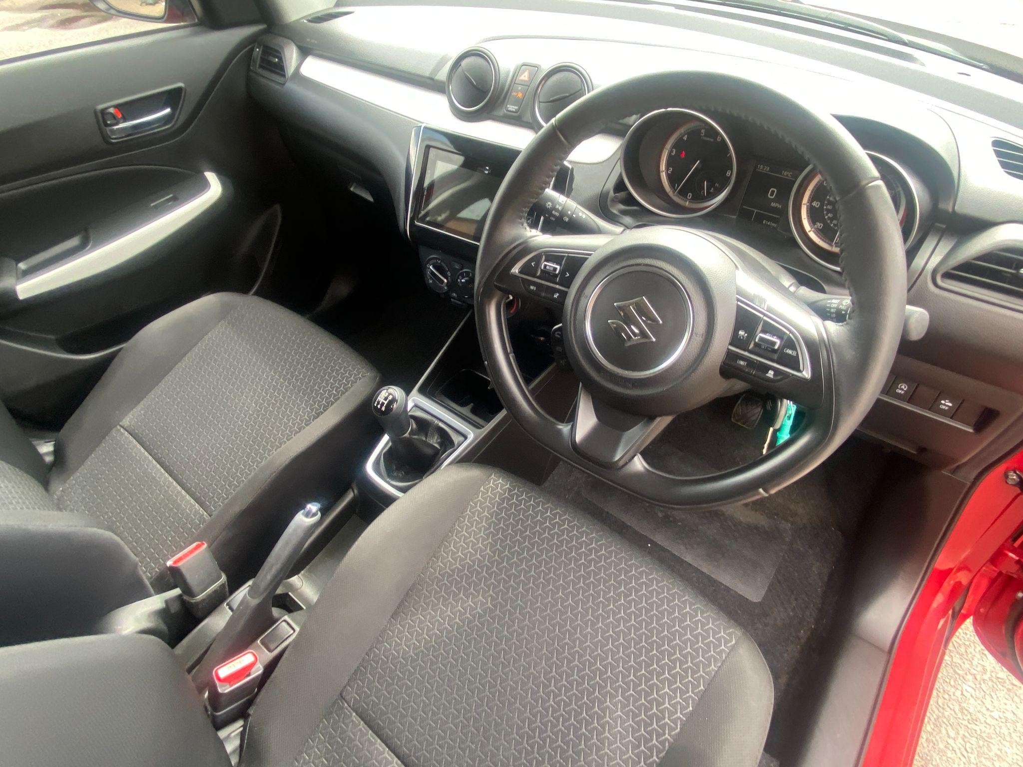 Suzuki Swift Image 11