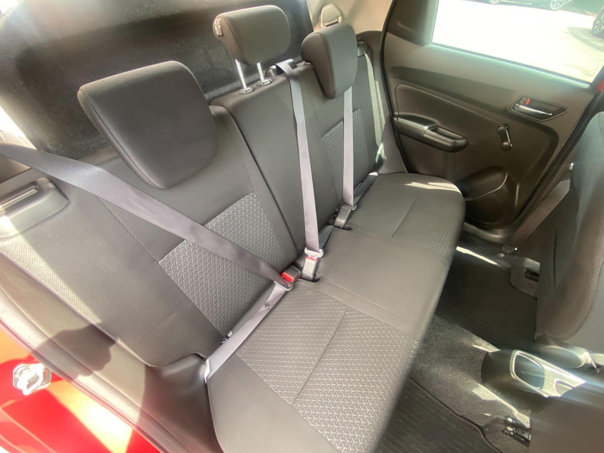 Suzuki Swift Image 18