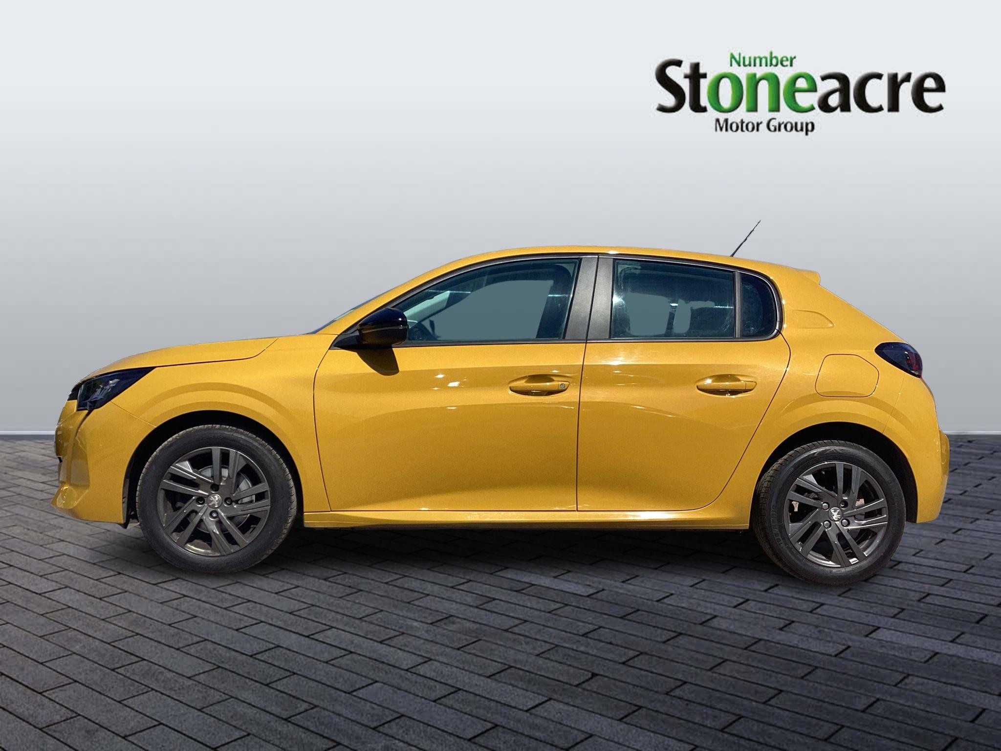 Peugeot 208 Image 7