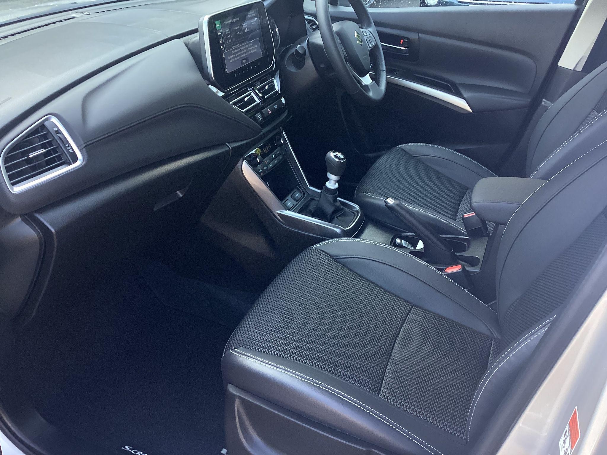 Suzuki SX4 S-Cross Image 16