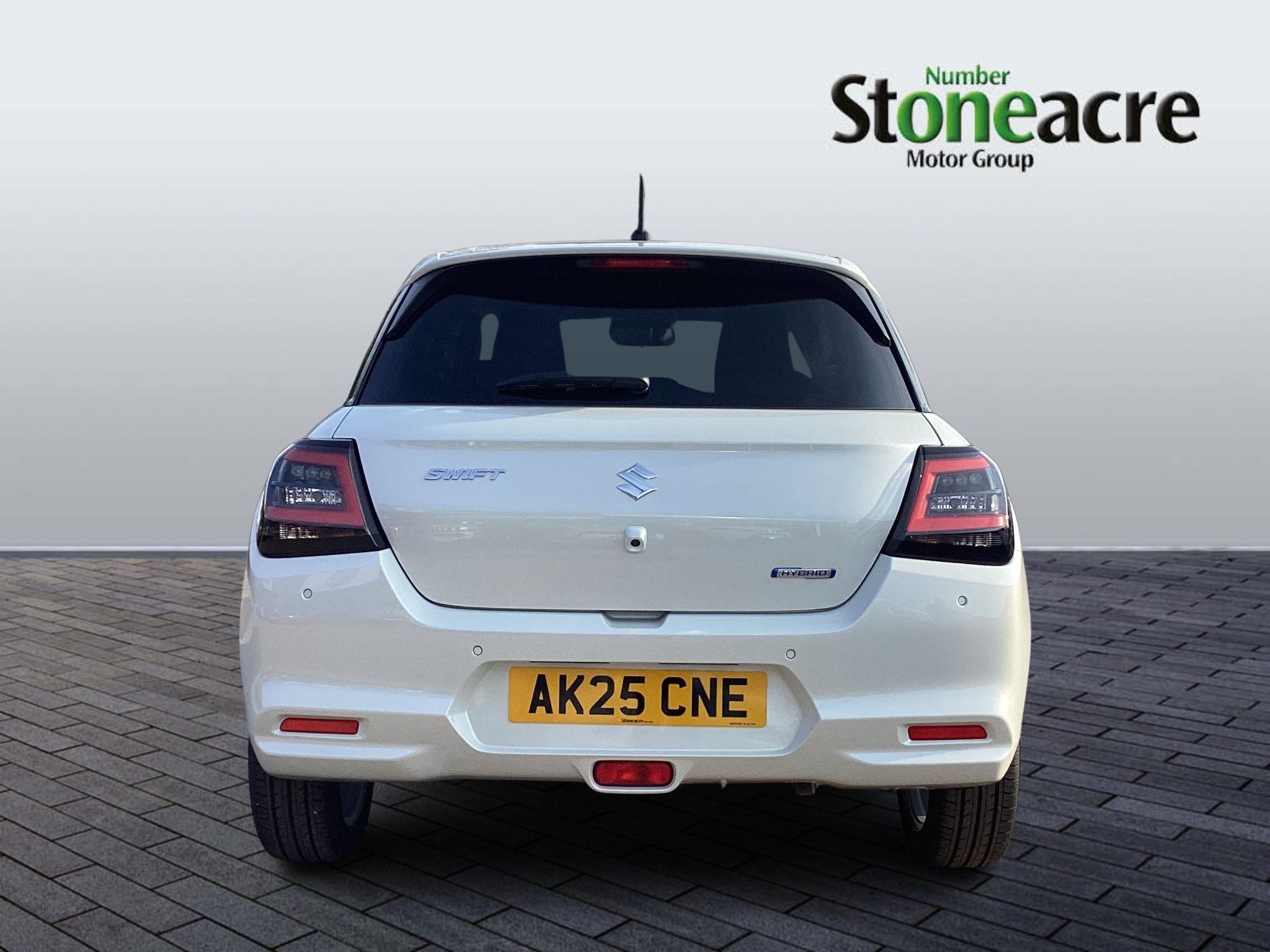 Suzuki Swift Image 4