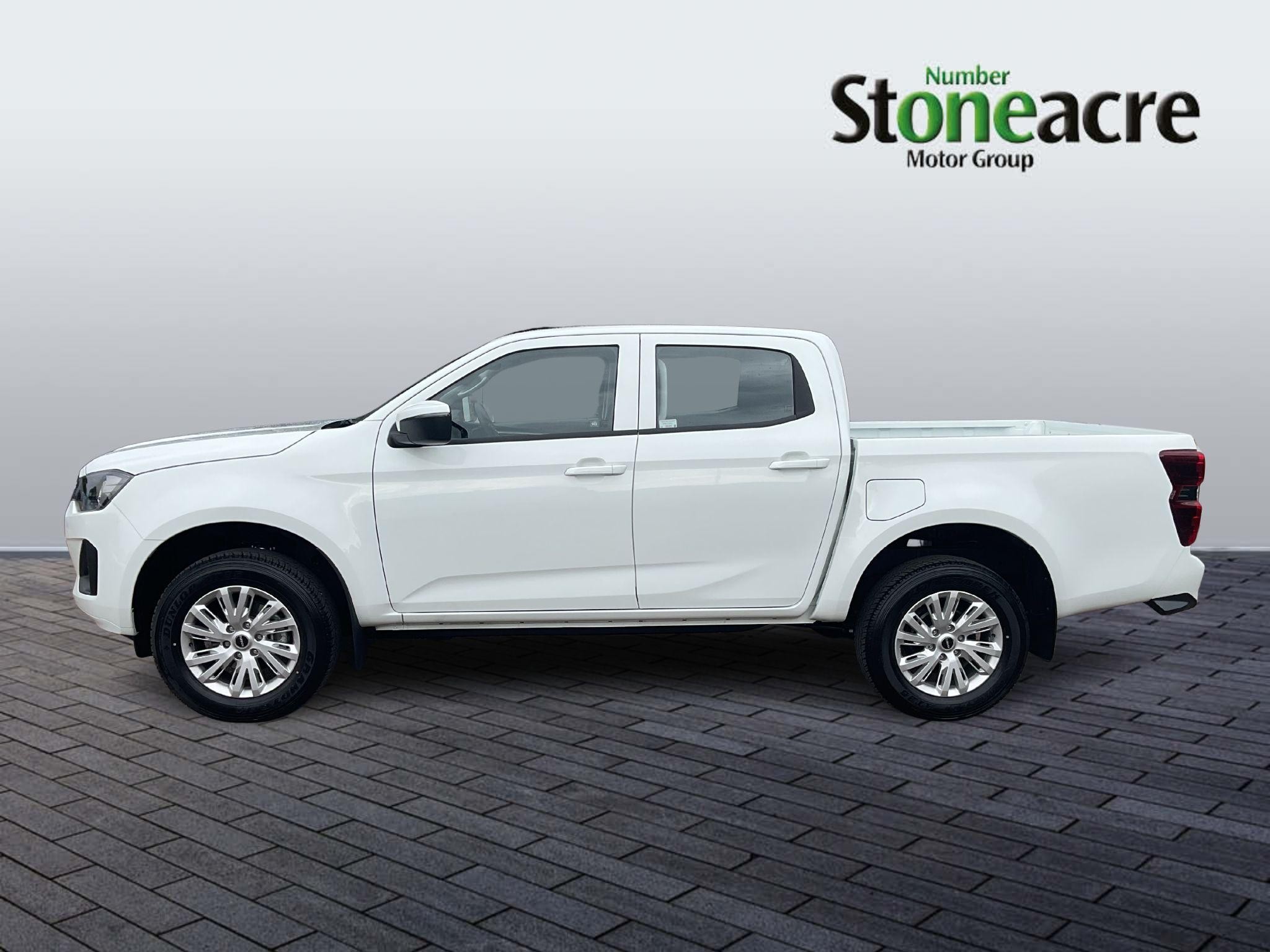 Isuzu D-Max DL20 Image 6