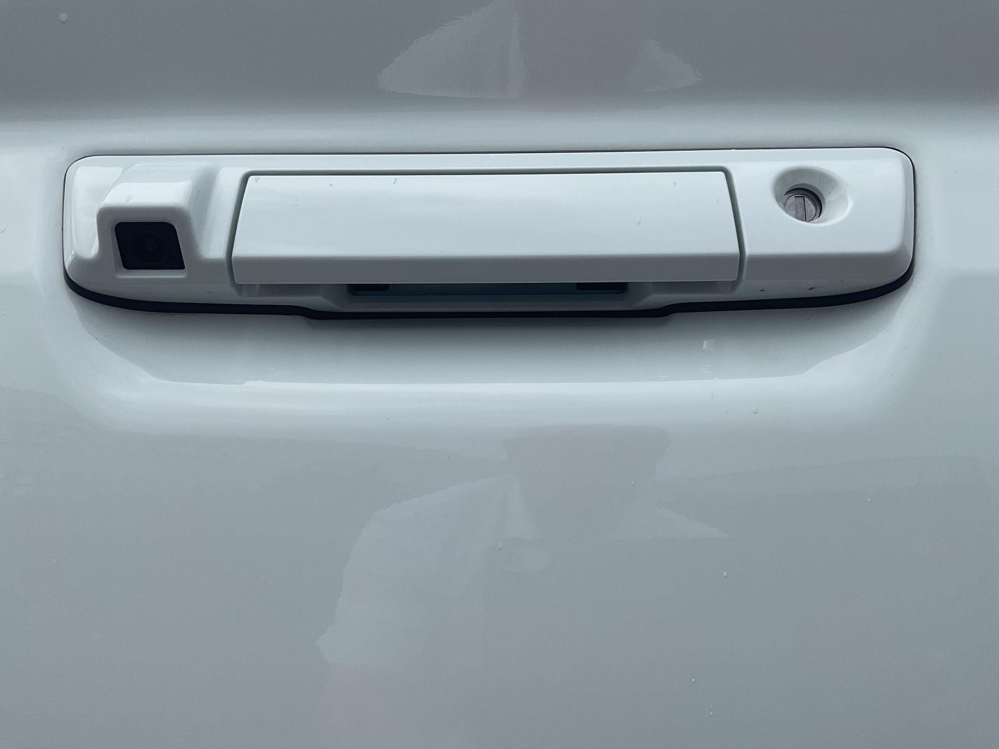 Isuzu D-Max DL20 Image 11