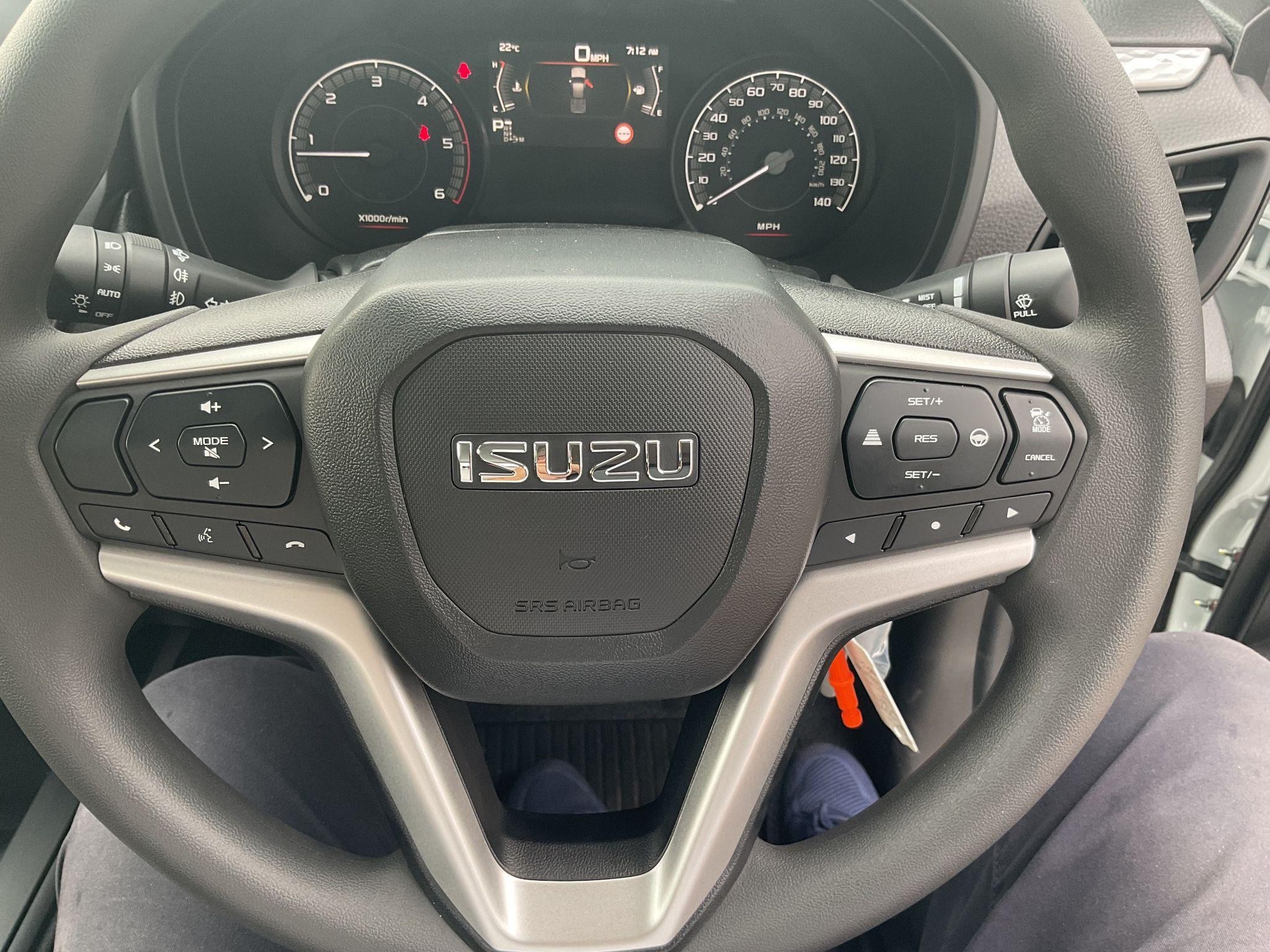 Isuzu D-Max DL20 Image 15