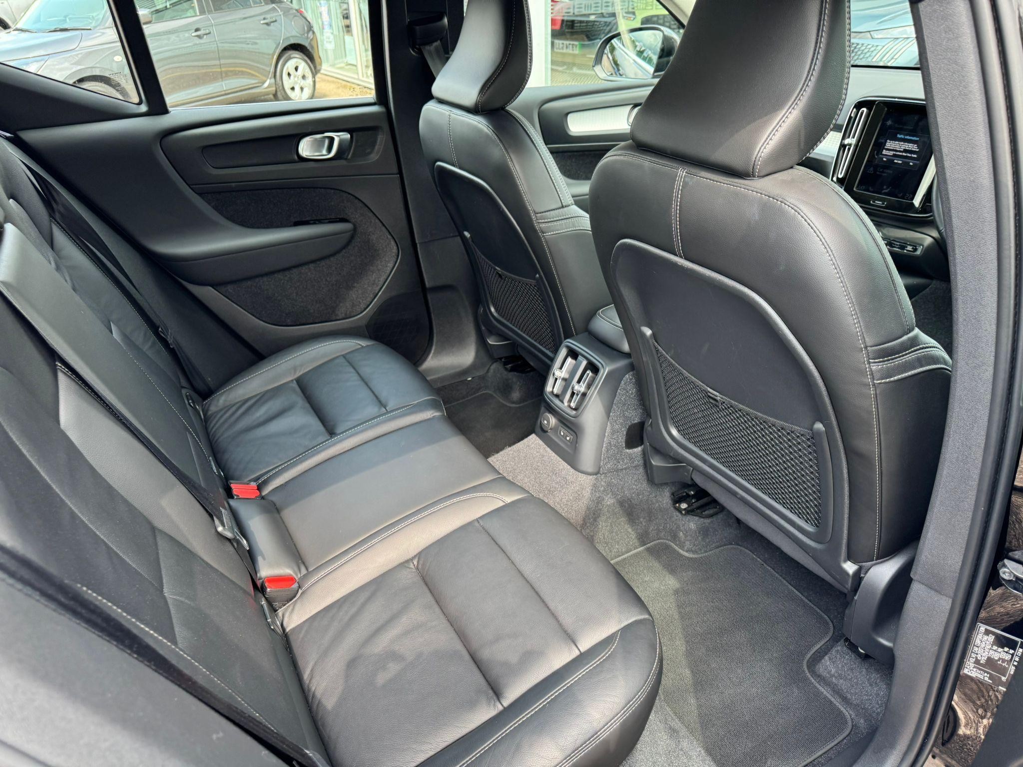 Volvo XC40 Image 13
