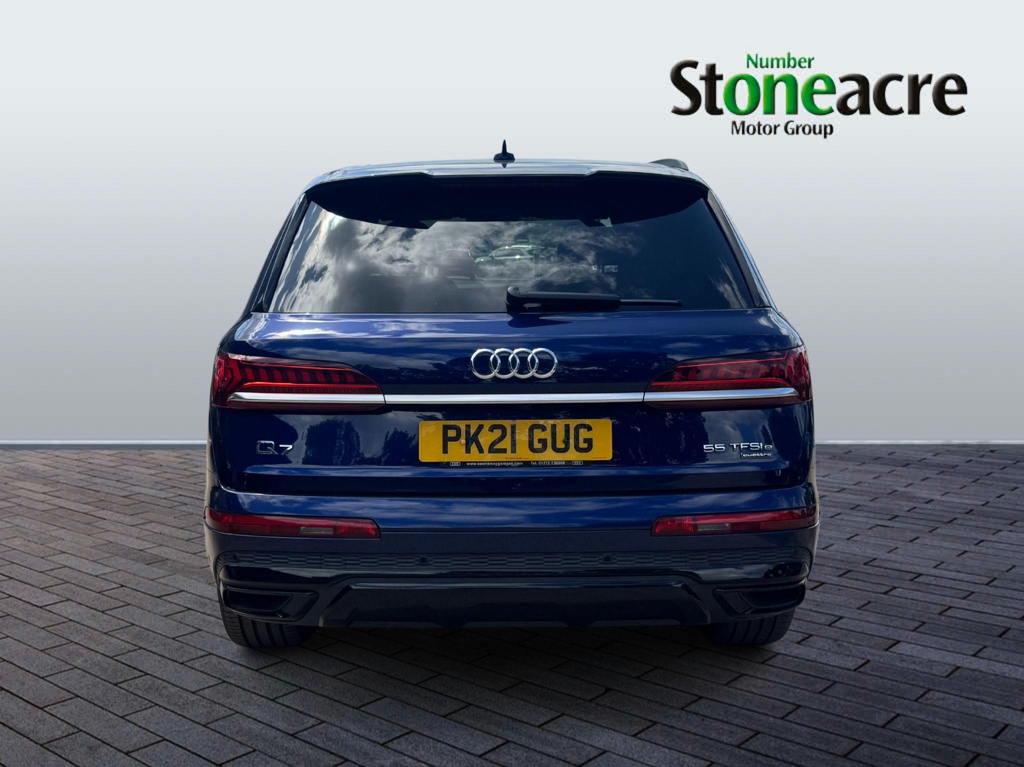 Audi Q7 Image 4
