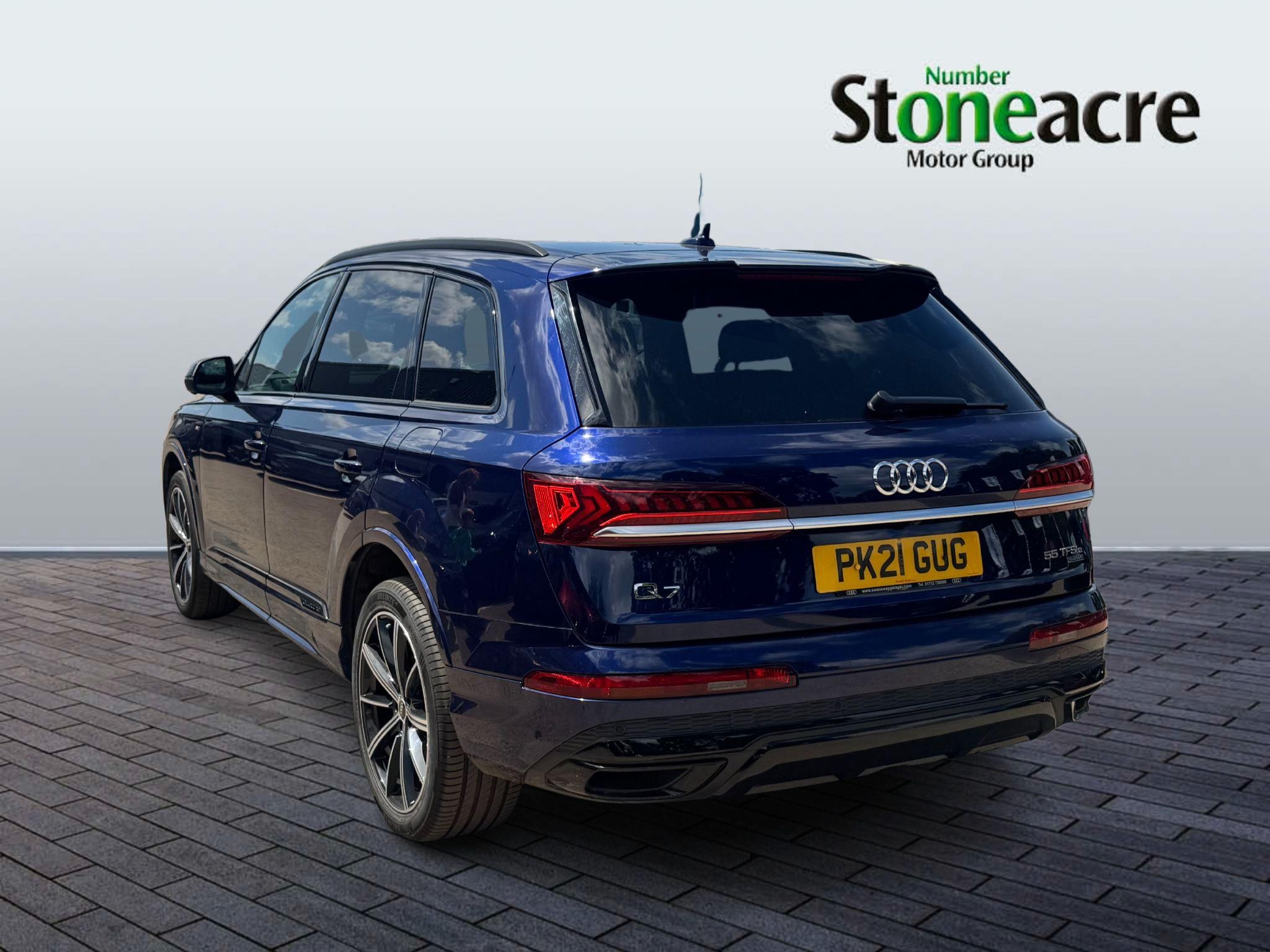 Audi Q7 Image 5